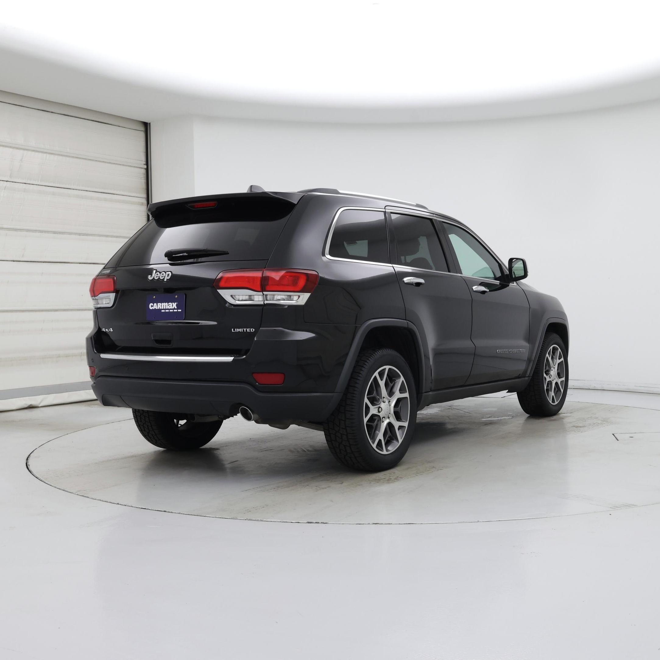 Thumbnail: 2020 Jeep Grand Cherokee - 8