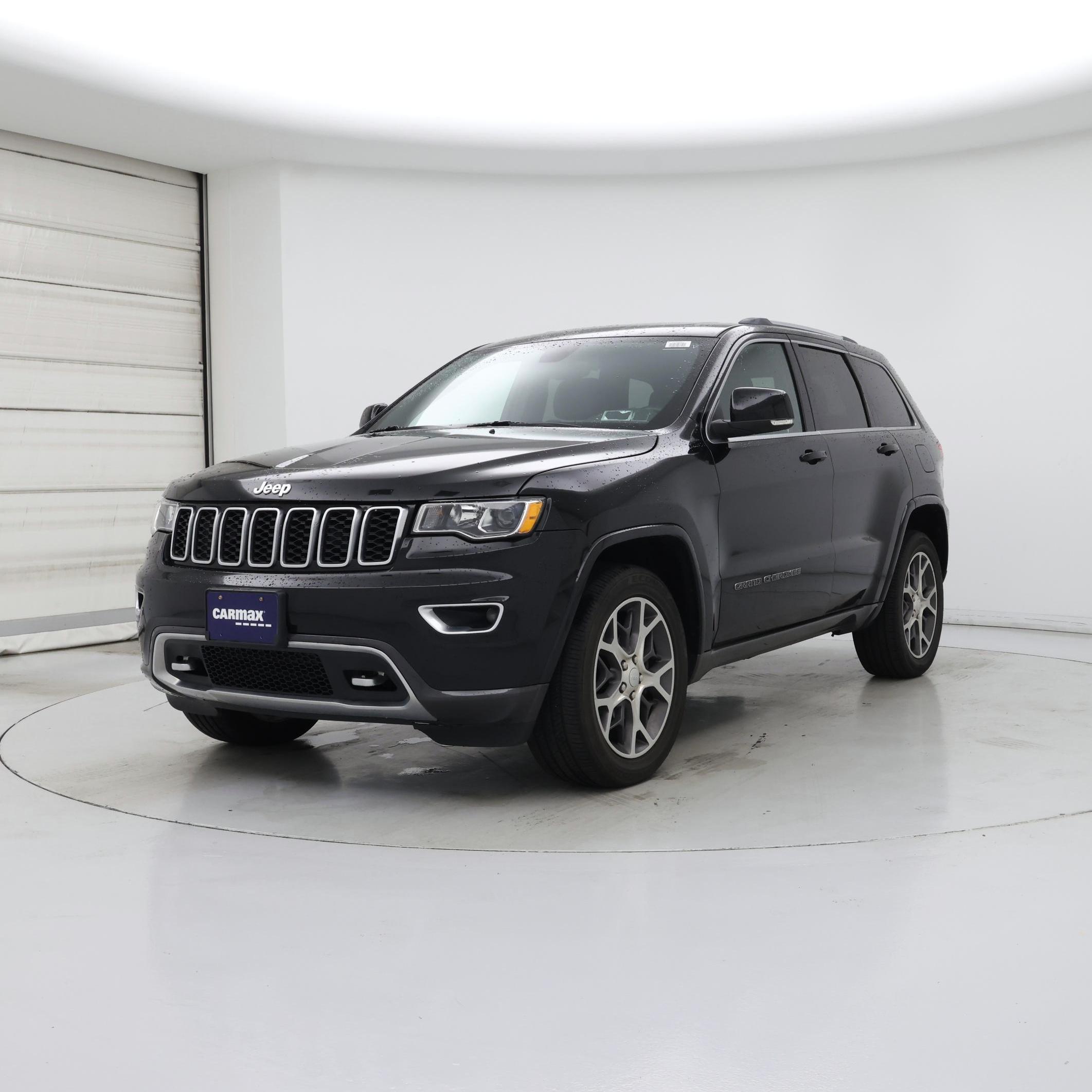 Thumbnail: 2018 Jeep Grand Cherokee - 4