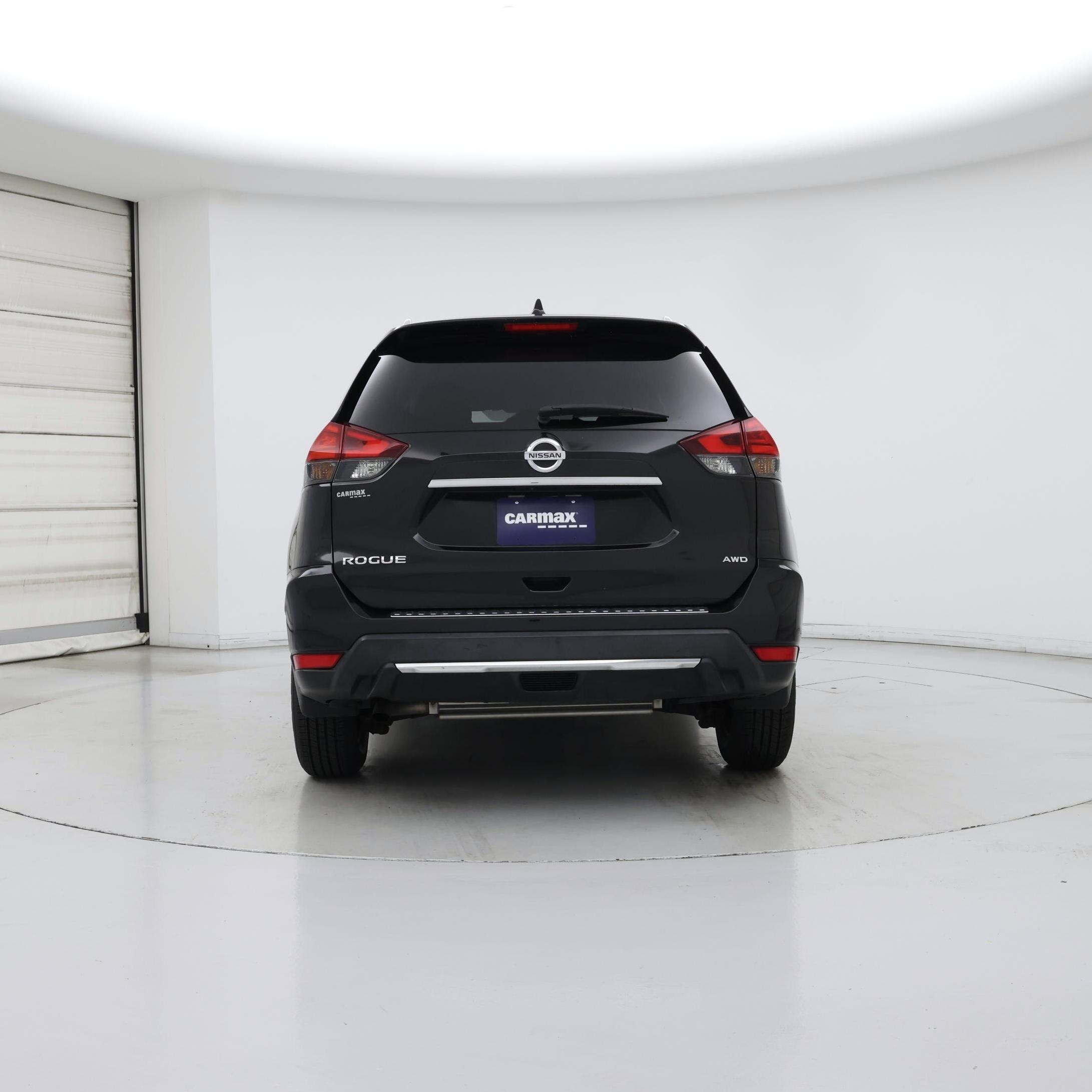 Thumbnail: 2017 Nissan Rogue - 6