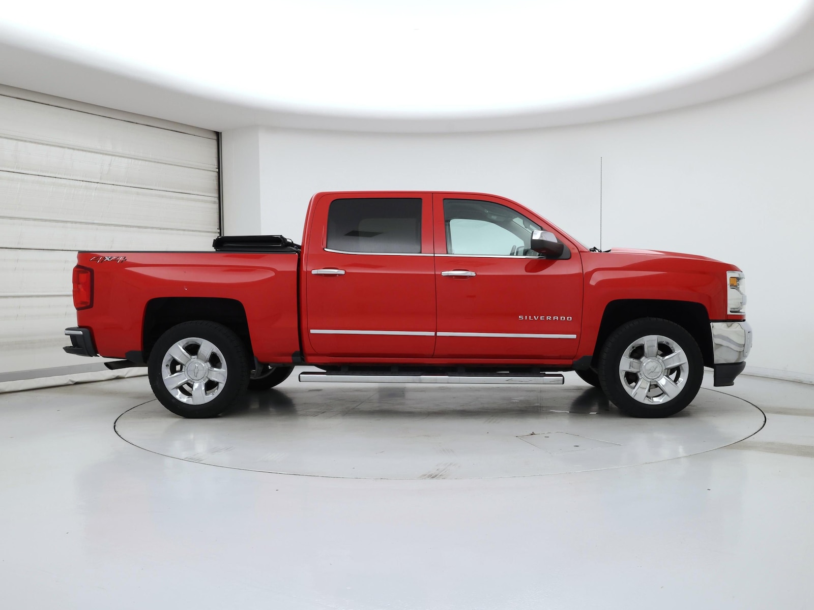 2018 Chevrolet Silverado 1500 LTZ - Photo 8