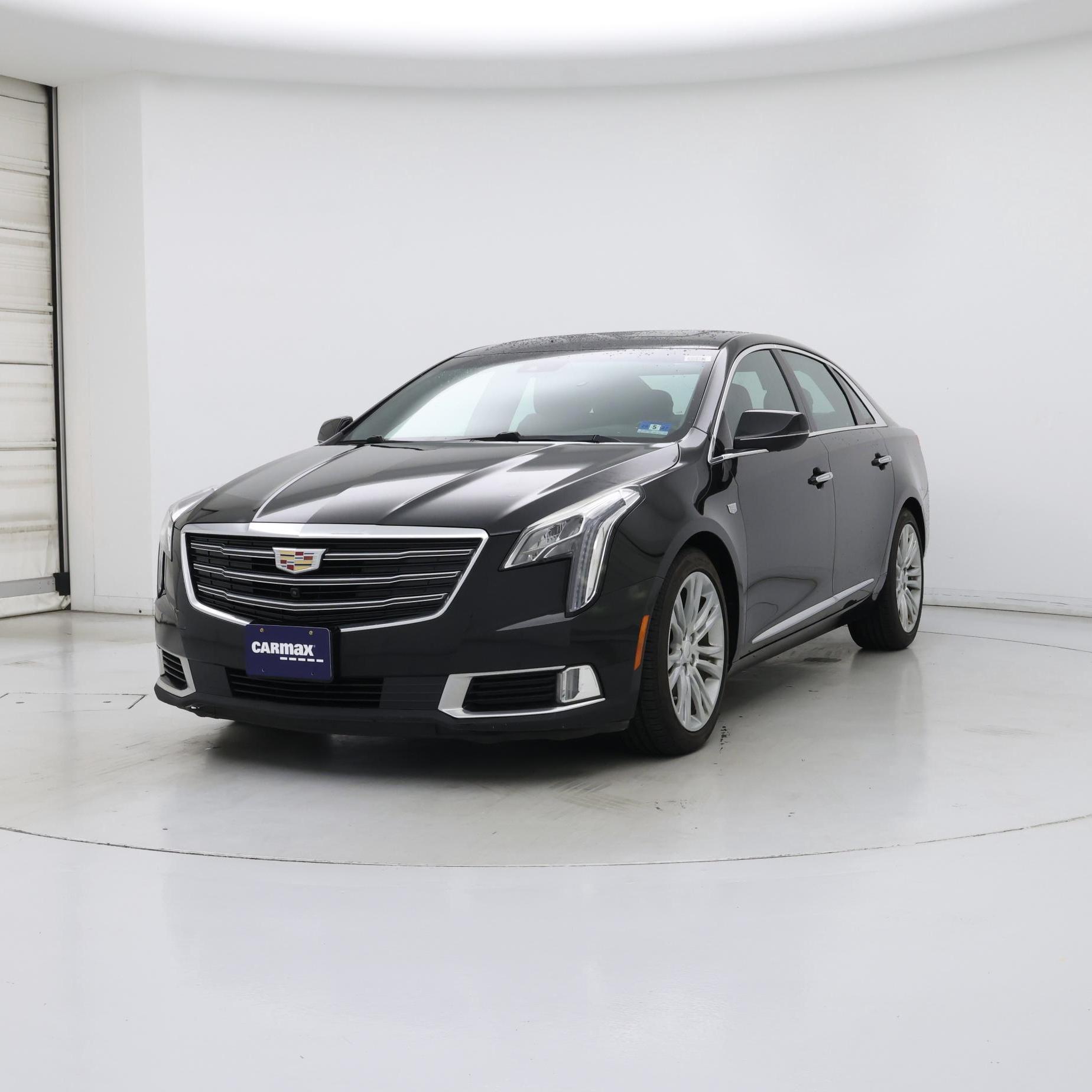 Thumbnail: 2018 Cadillac XTS - 4