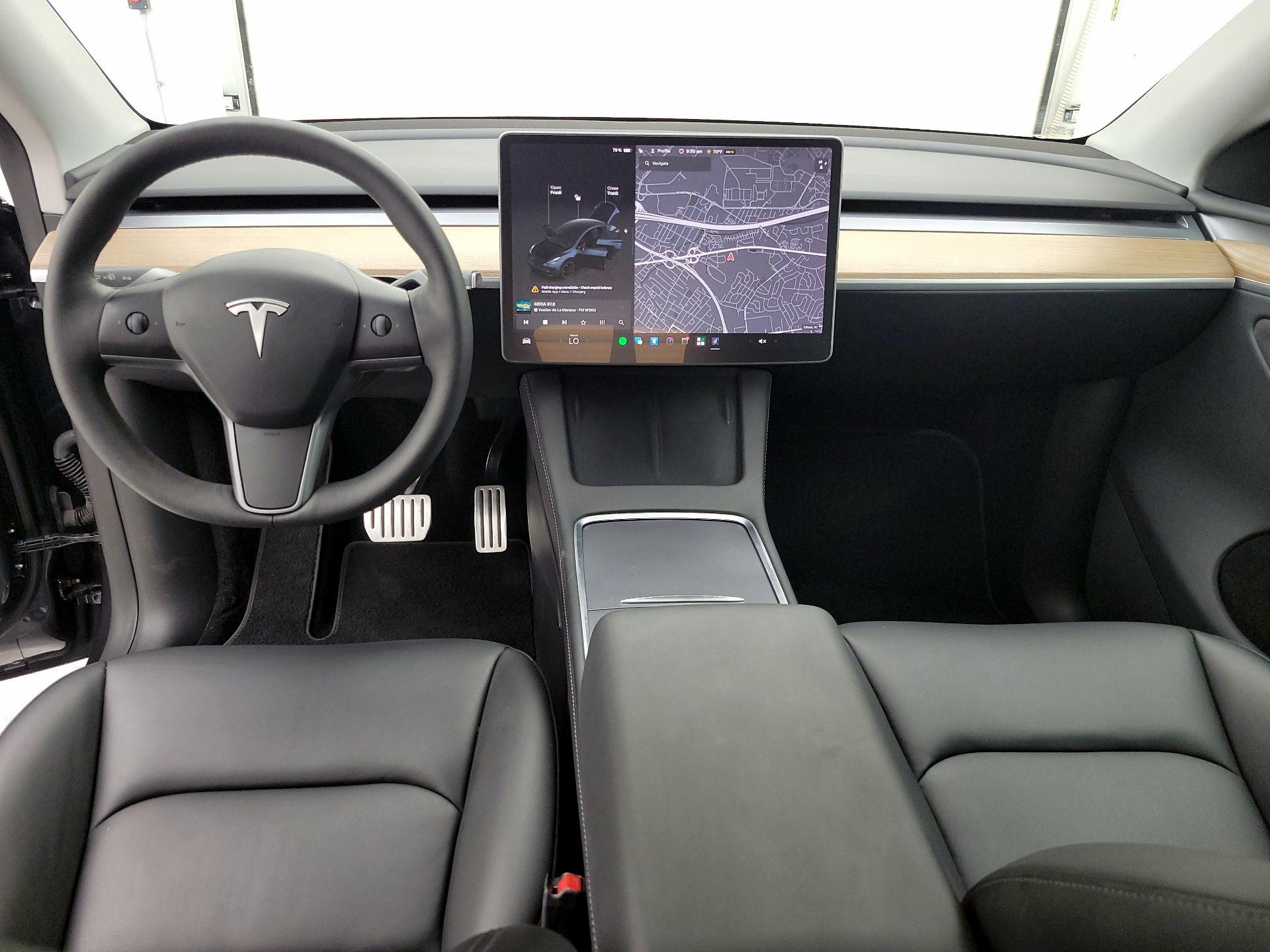 Thumbnail: 2024 Tesla Model Y - 9