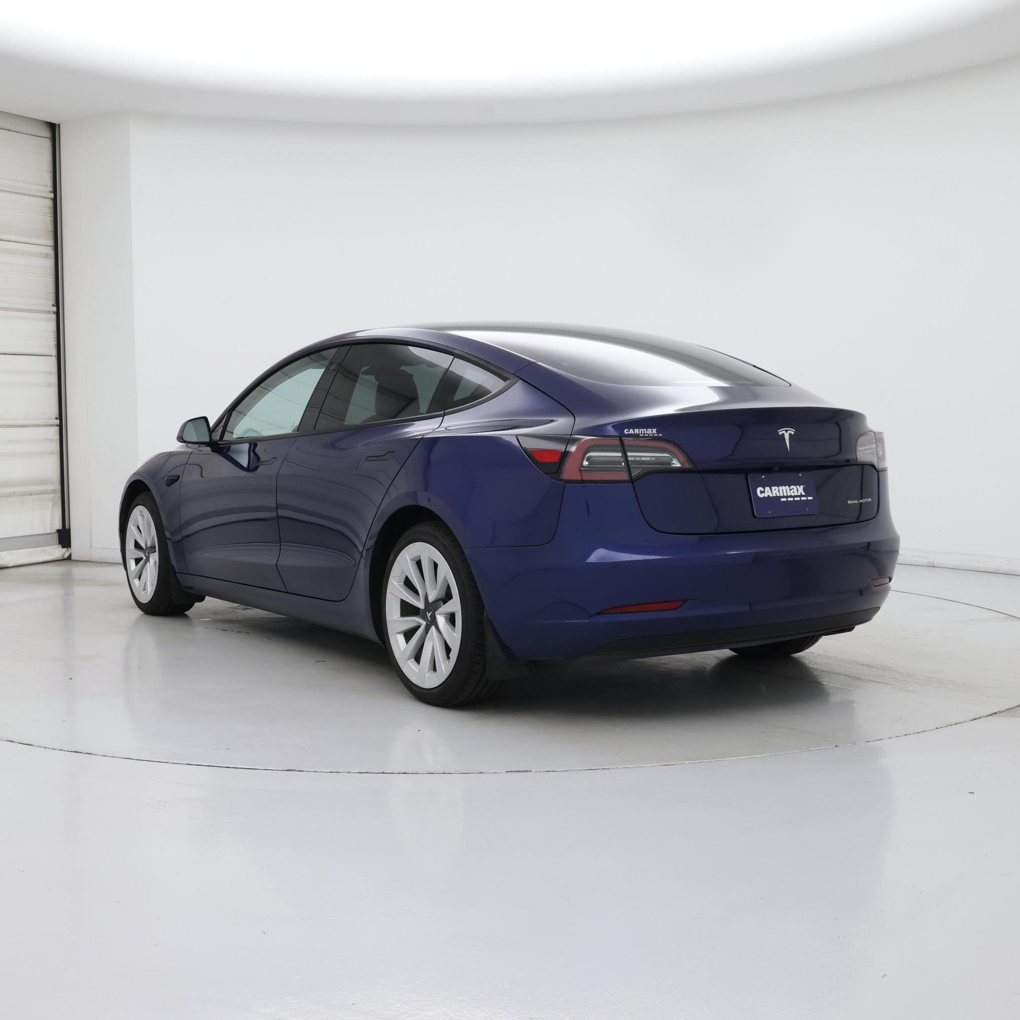 Thumbnail: 2021 Tesla Model 3 - 2
