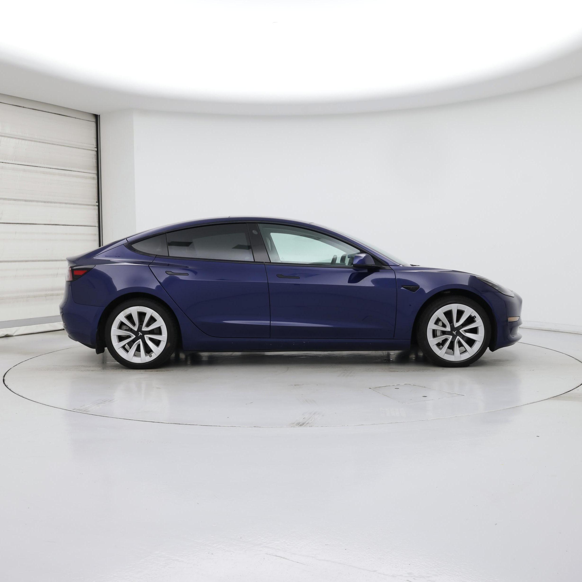 Thumbnail: 2021 Tesla Model 3 - 7