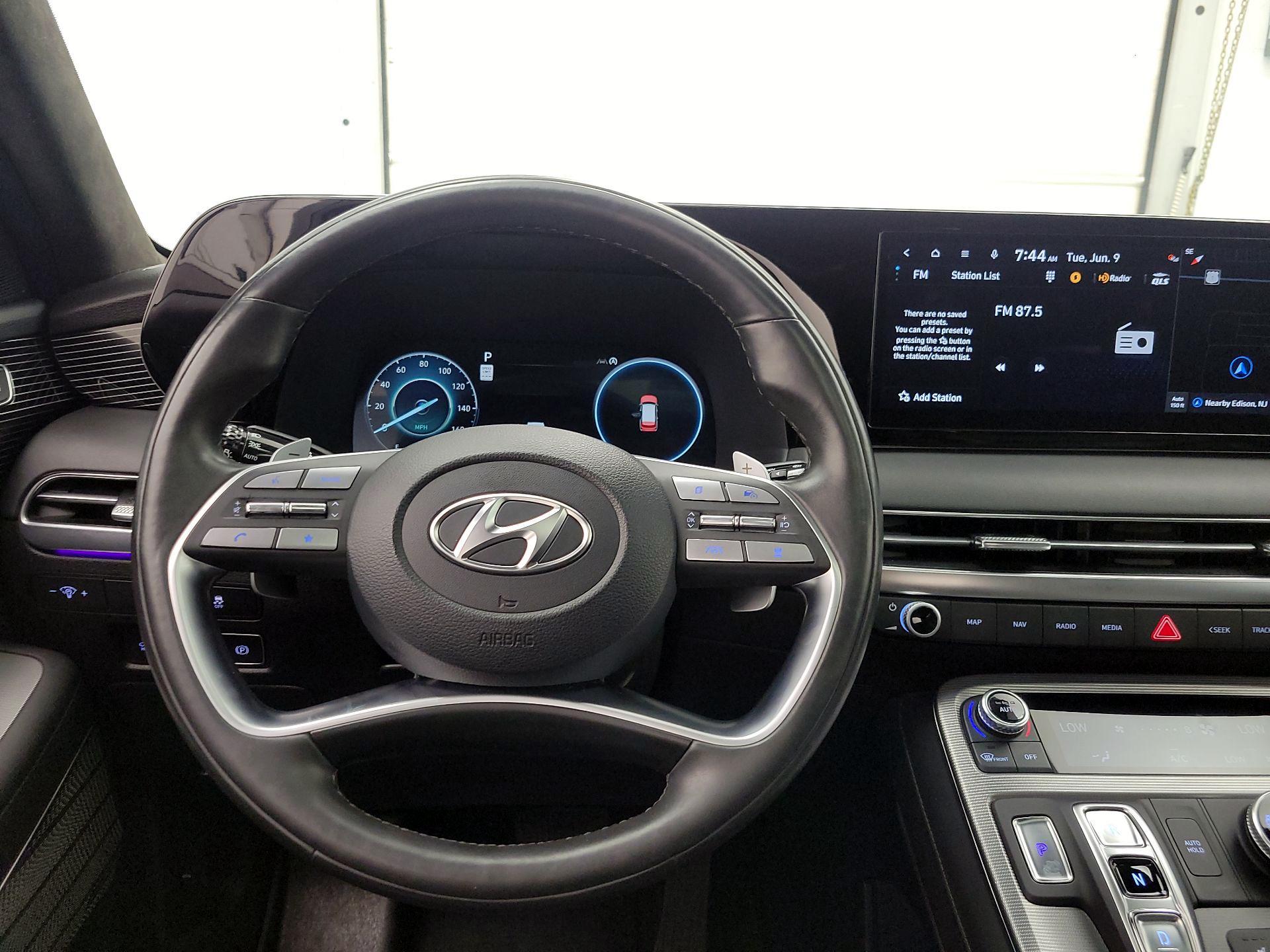 Thumbnail: 2023 Hyundai Palisade - 10