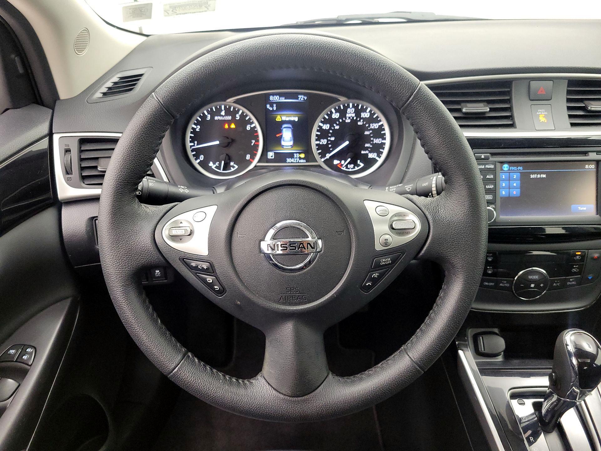 Thumbnail: 2018 Nissan Sentra - 10