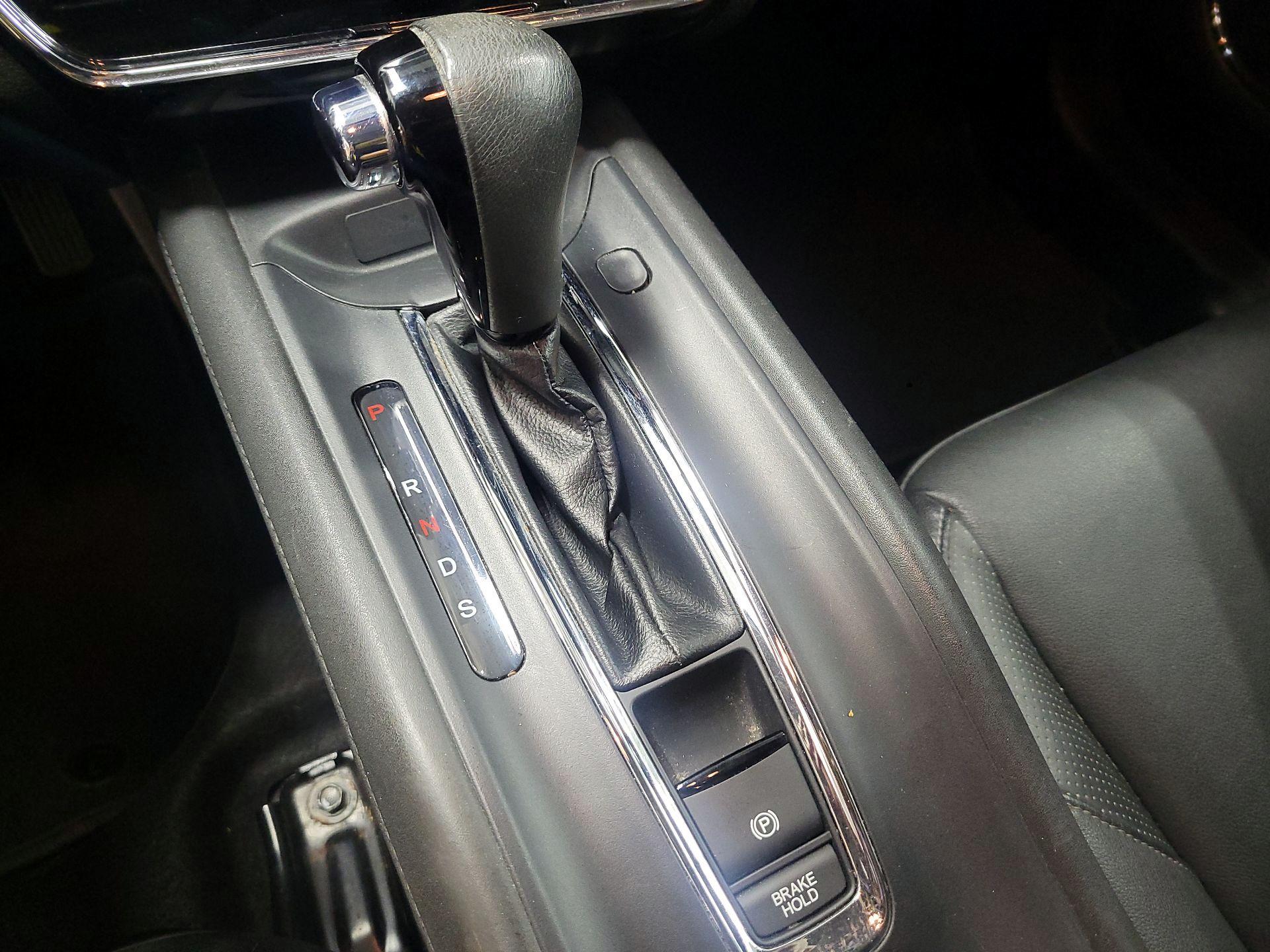 Thumbnail: 2017 Honda HR-V - 18