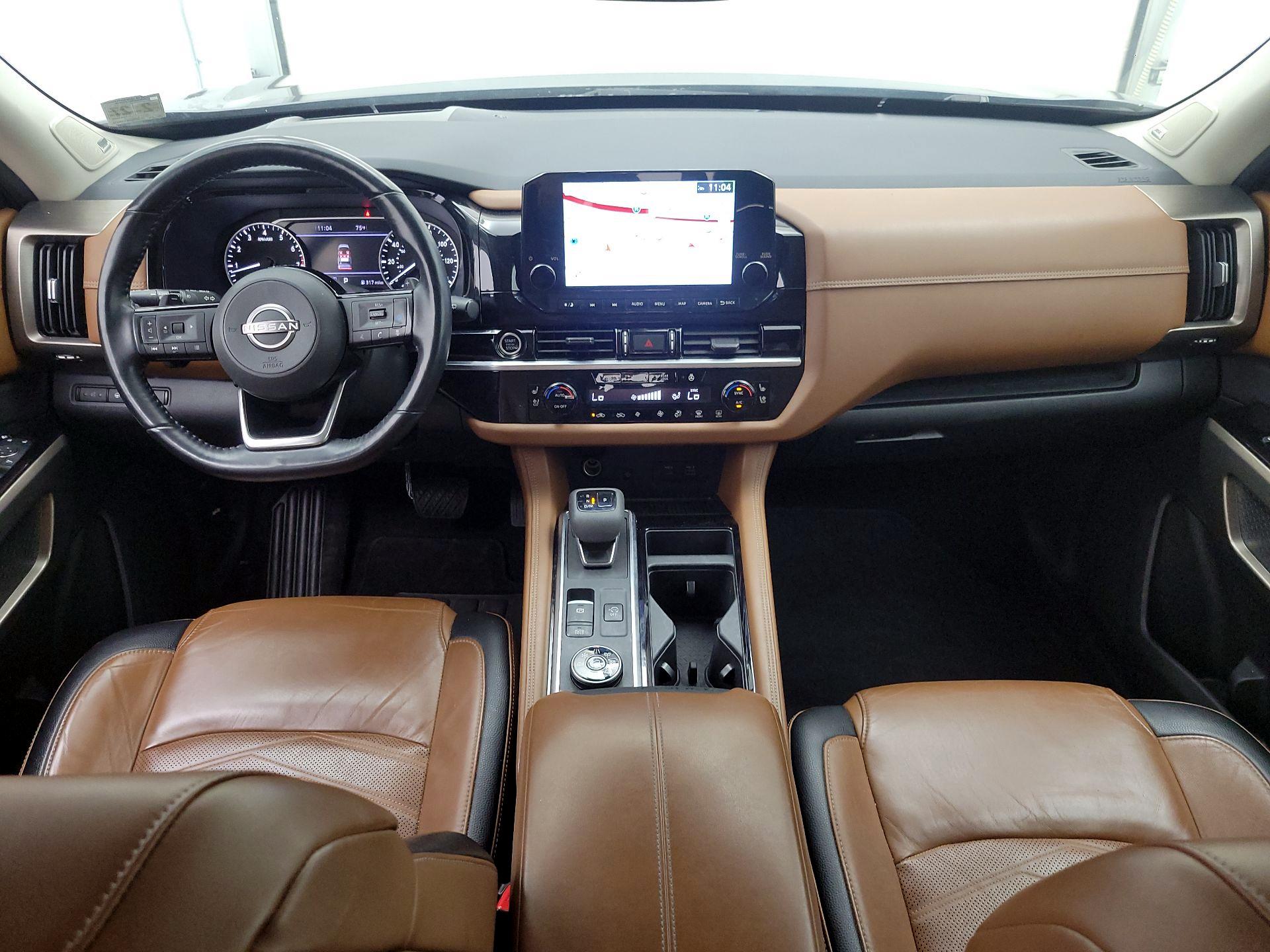 Thumbnail: 2022 Nissan Pathfinder - 9