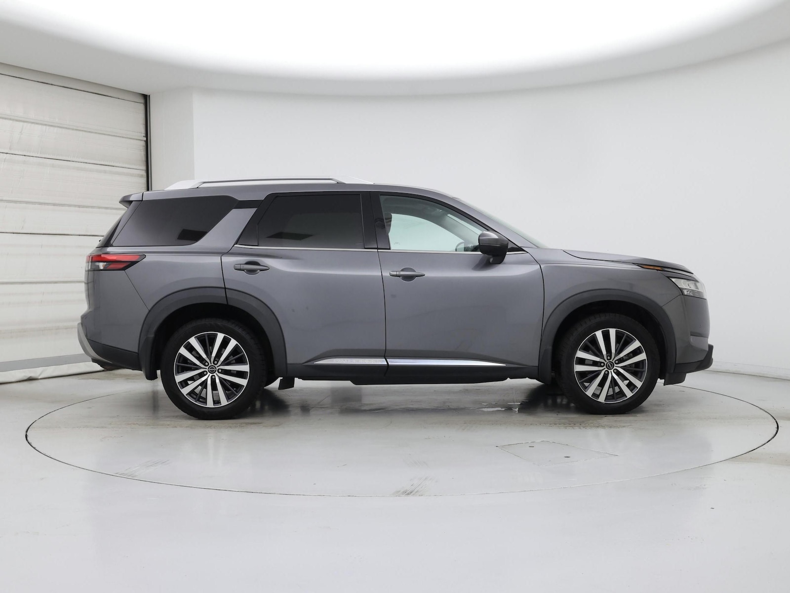 2022 Nissan Pathfinder Platinum - Photo 8