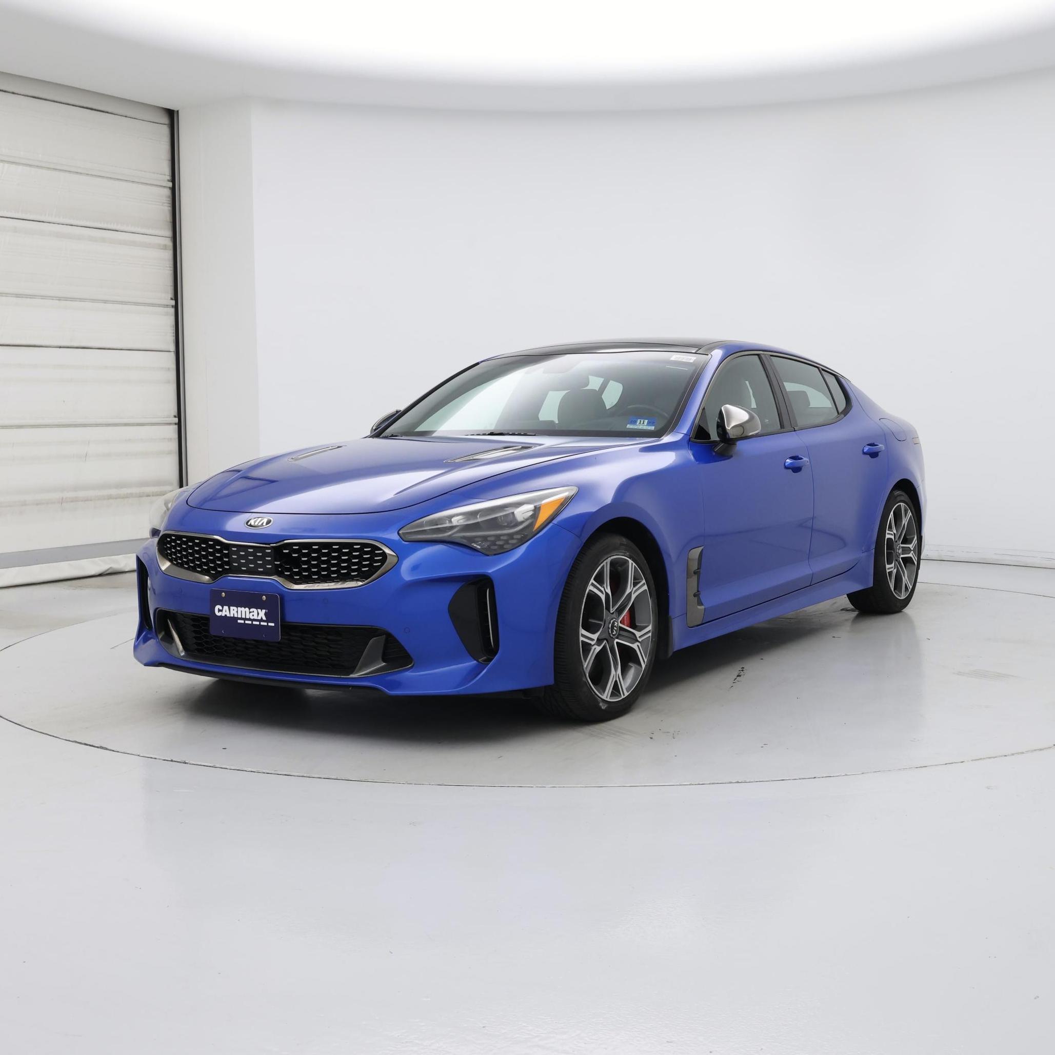 Thumbnail: 2018 Kia Stinger - 4