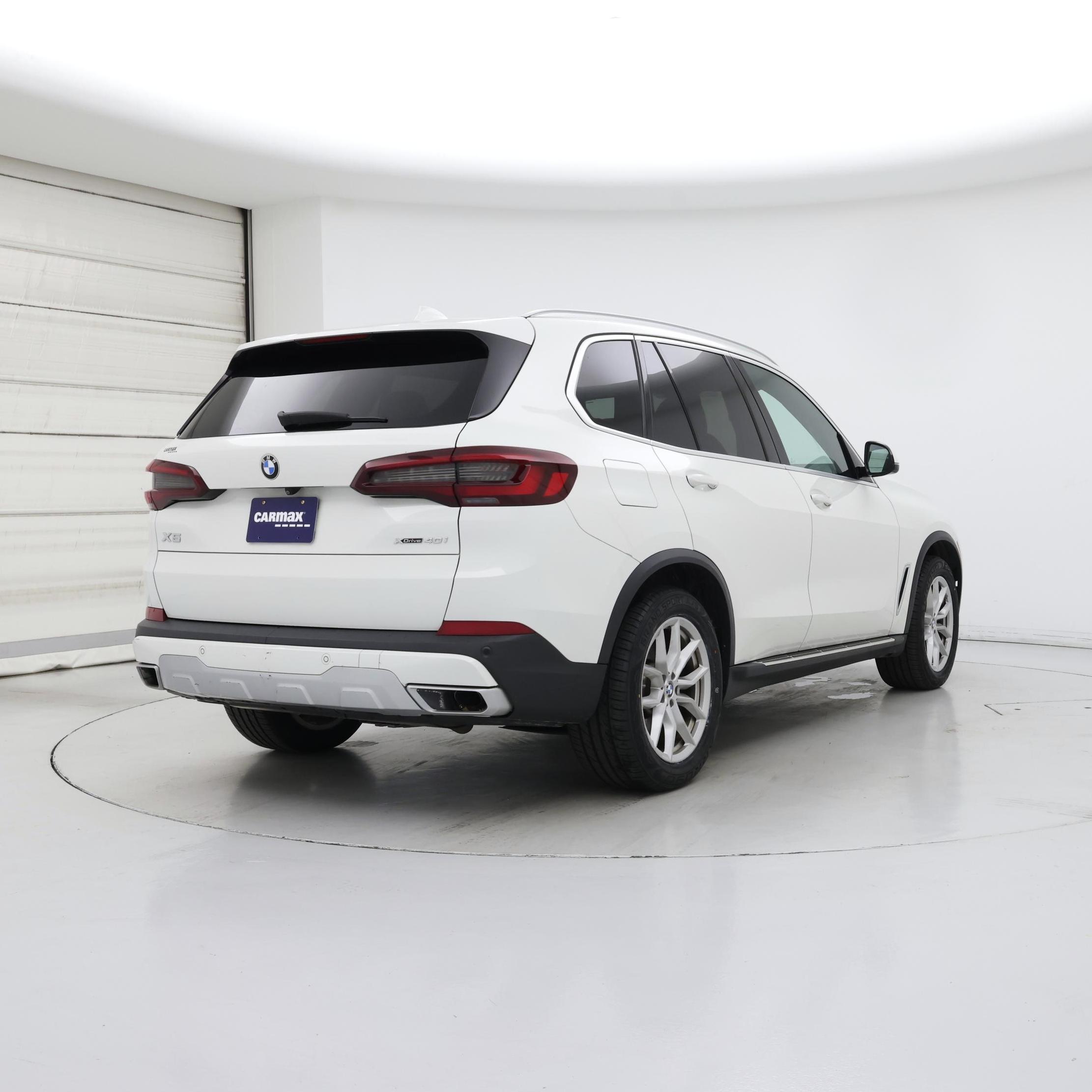 Thumbnail: 2021 BMW X5 - 8