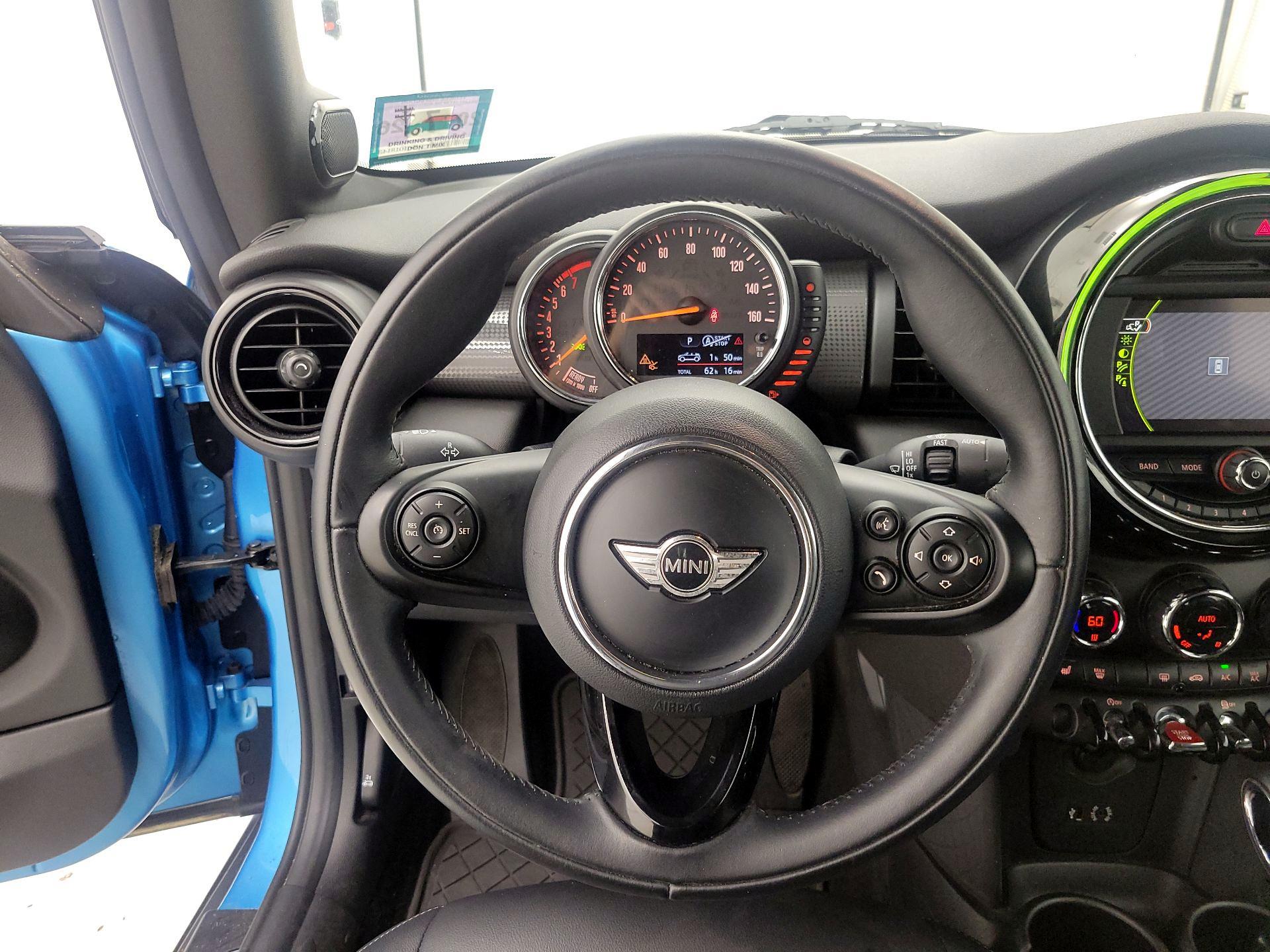 Thumbnail: 2017 MINI Cooper - 10