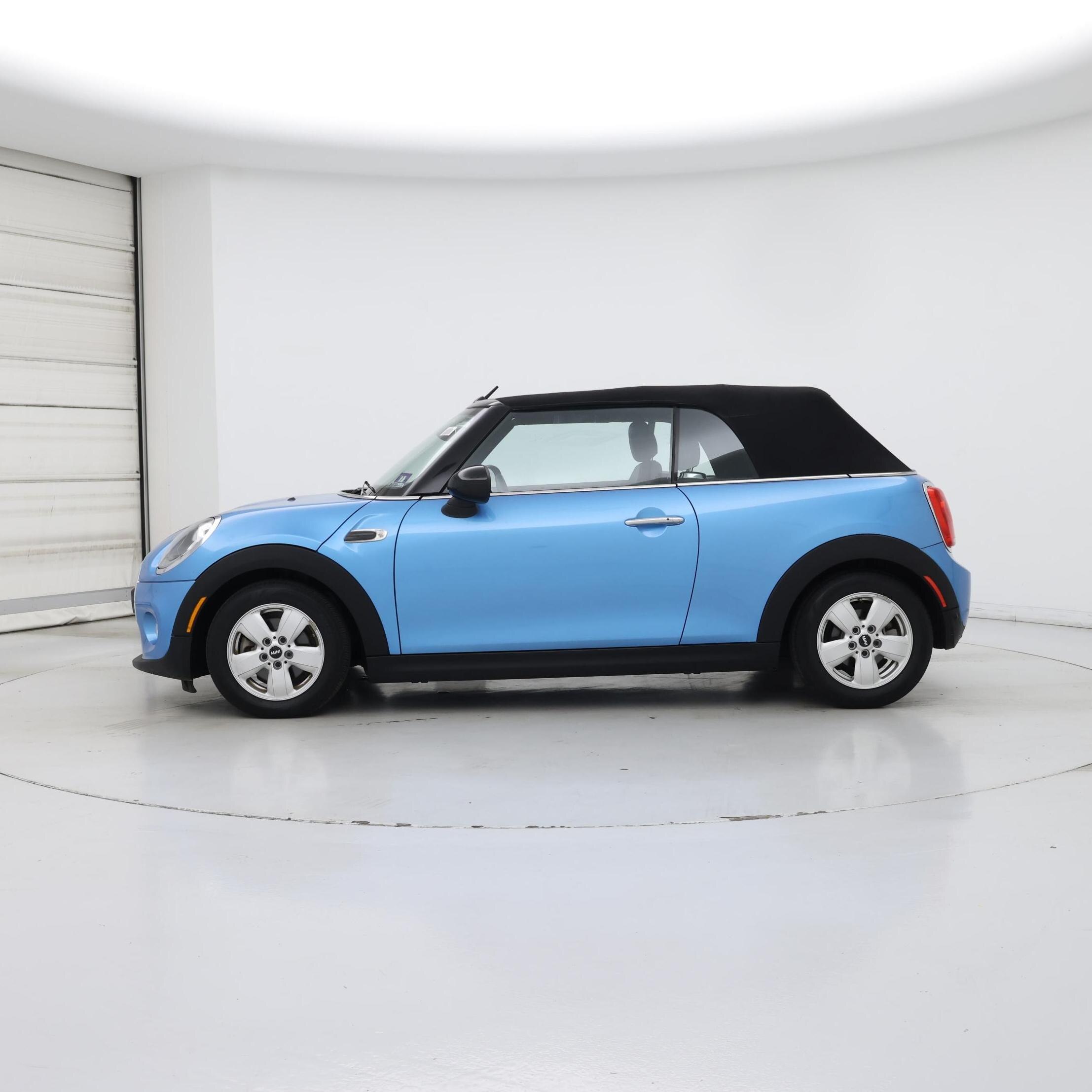 Thumbnail: 2017 MINI Cooper - 3