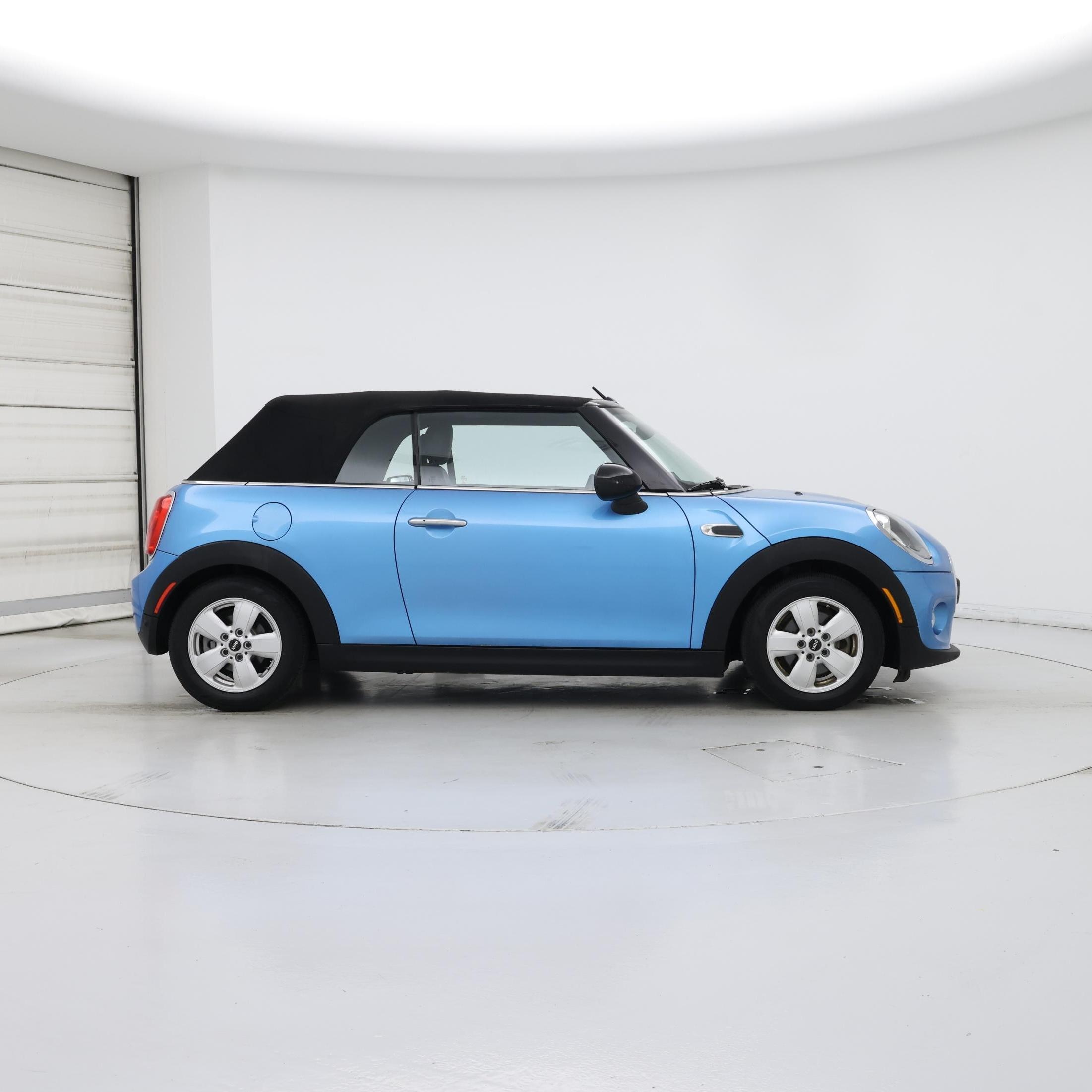 Thumbnail: 2017 MINI Cooper - 7