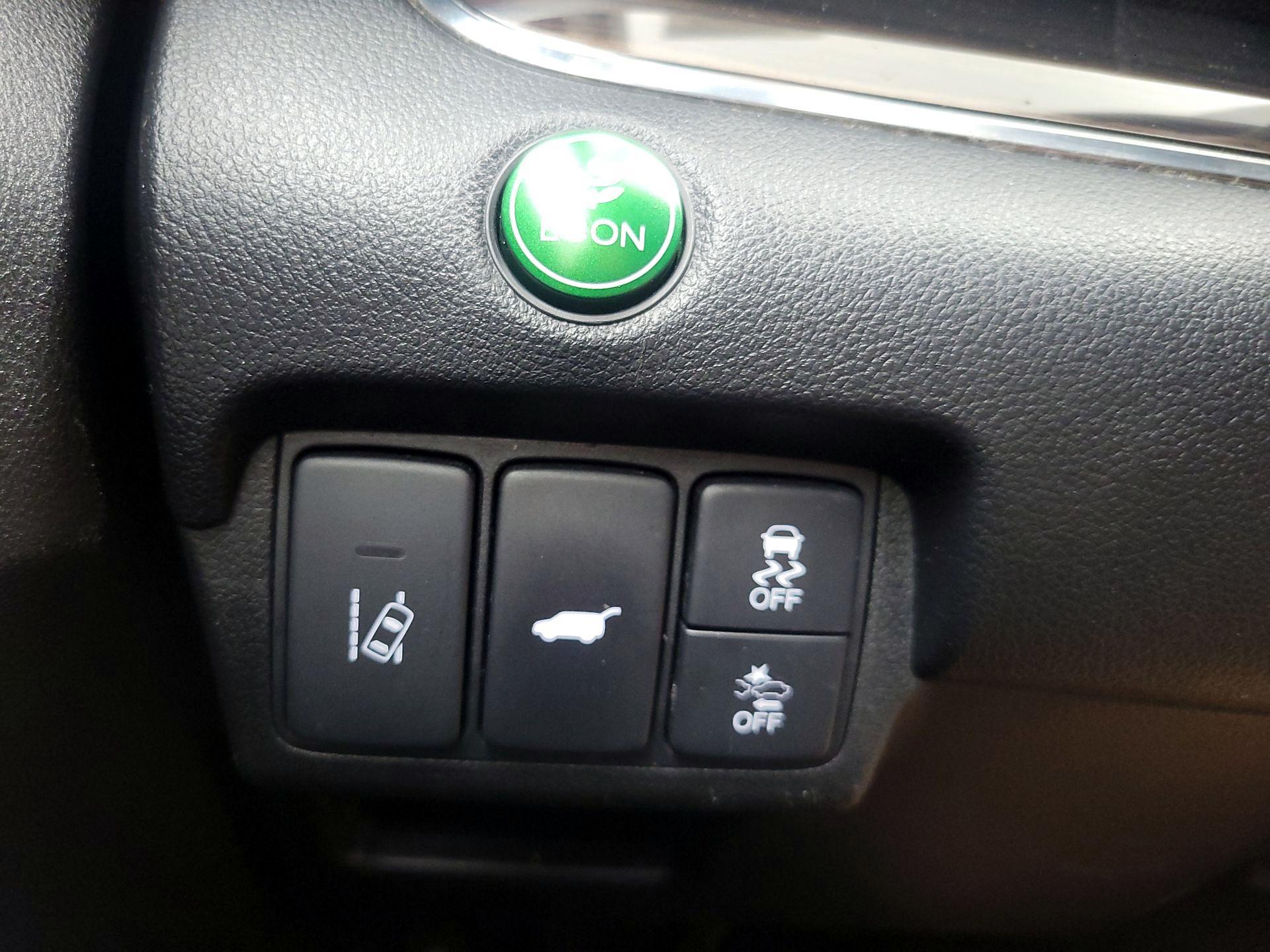 Thumbnail: 2016 Honda CR-V - 13