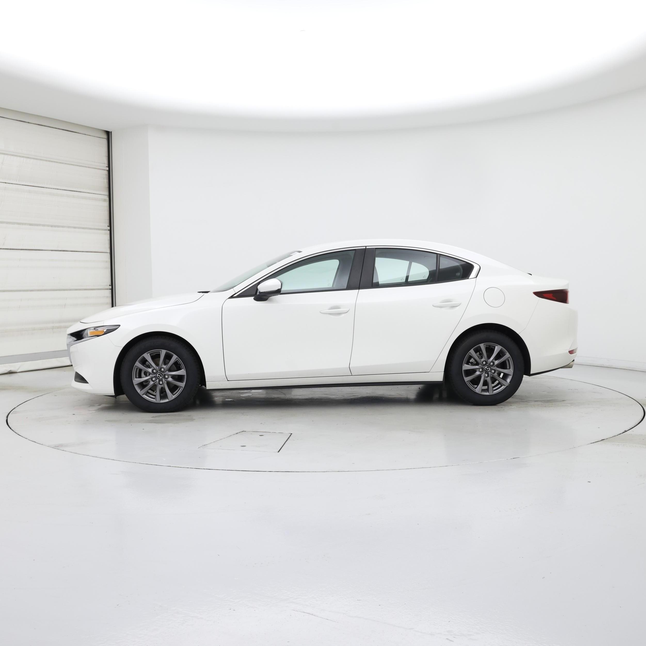 Thumbnail: 2024 Mazda Mazda3 - 3