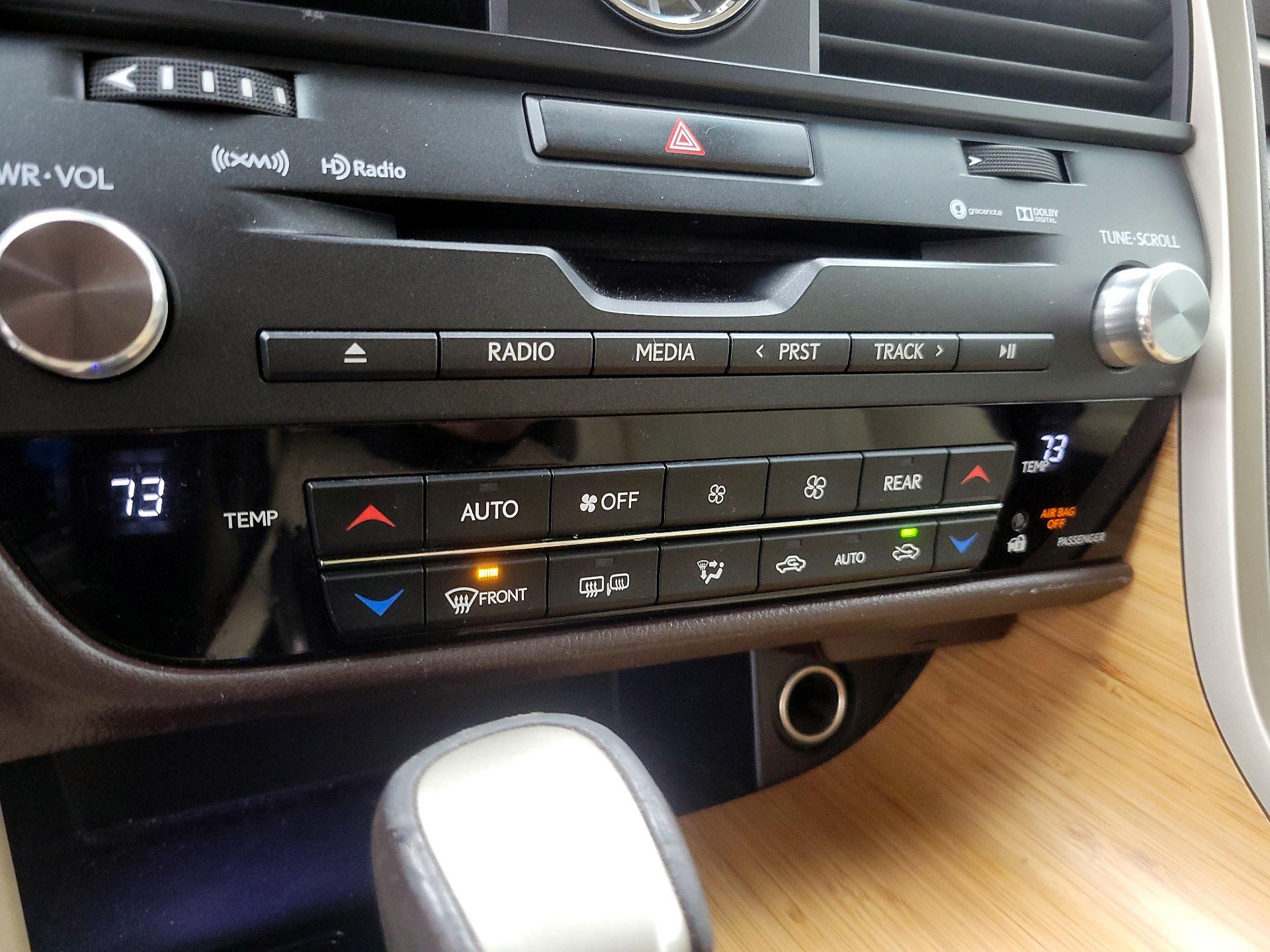 Thumbnail: 2019 Lexus RX - 17