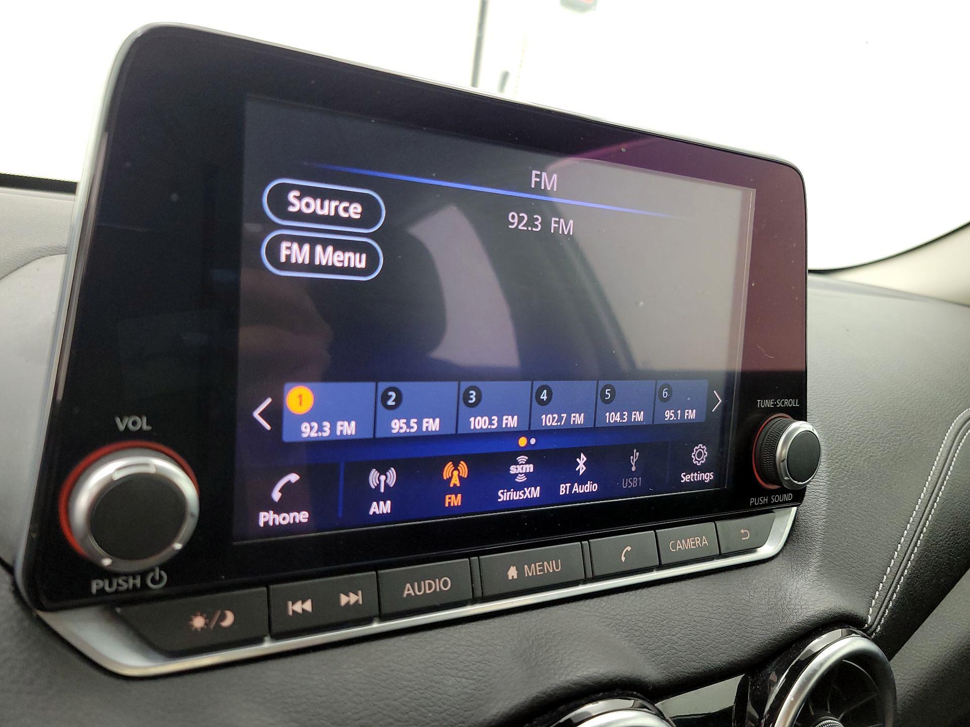 Thumbnail: 2021 Nissan Sentra - 15