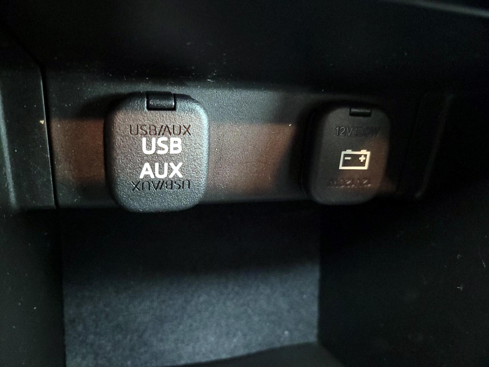 2015 Mazda MAZDA6 i Touring - Photo 19