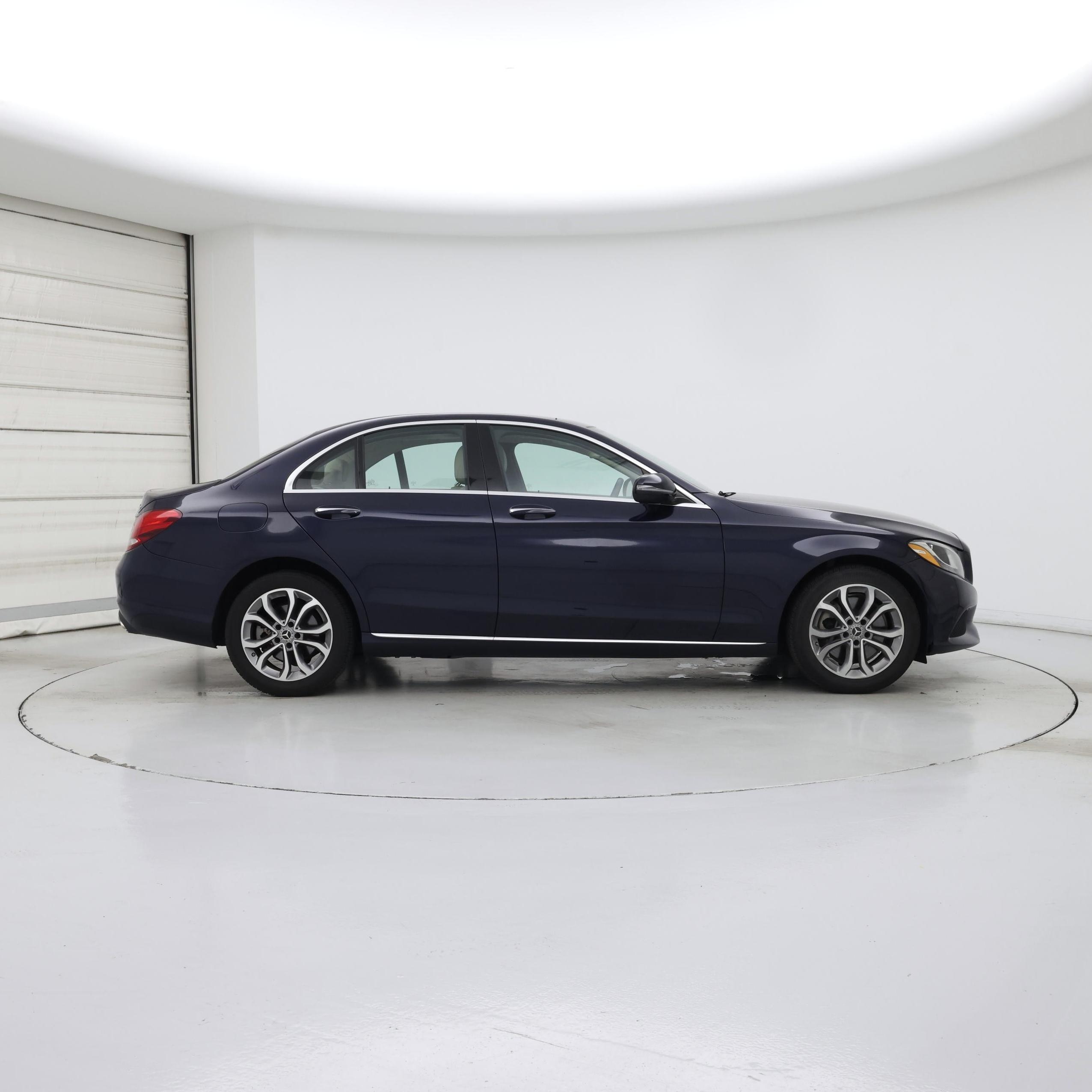 Thumbnail: 2017 Mercedes-Benz C-Class - 7