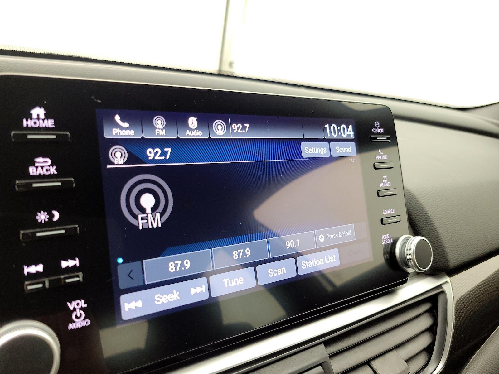 2022 Honda Accord Hybrid Sport - Photo 16
