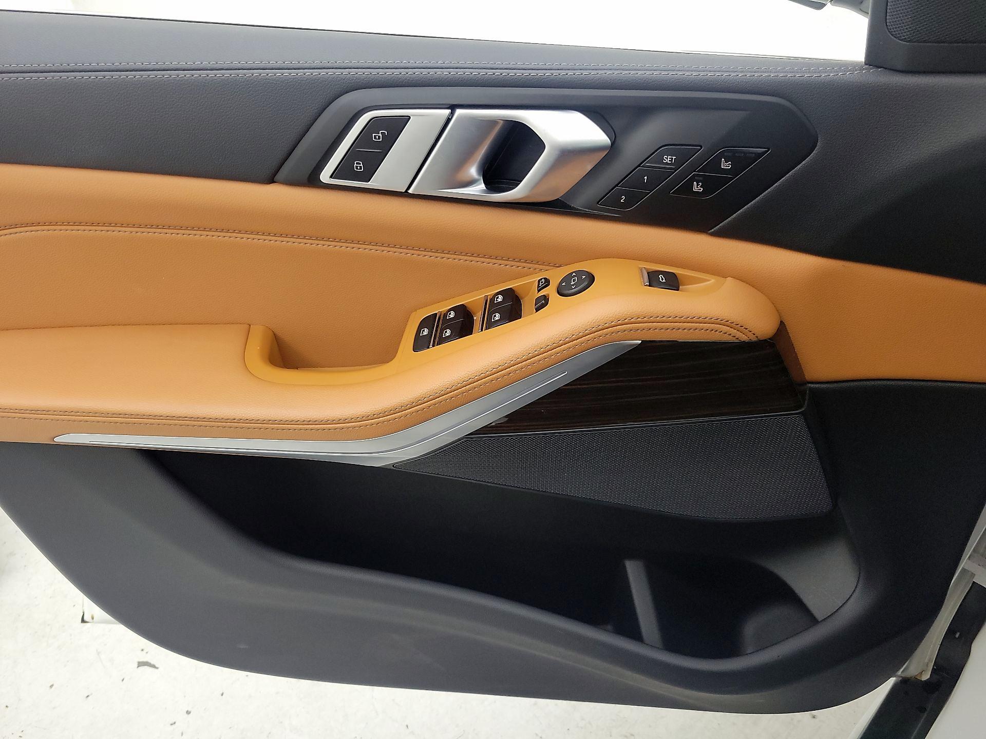 Thumbnail: 2020 BMW X5 - 12