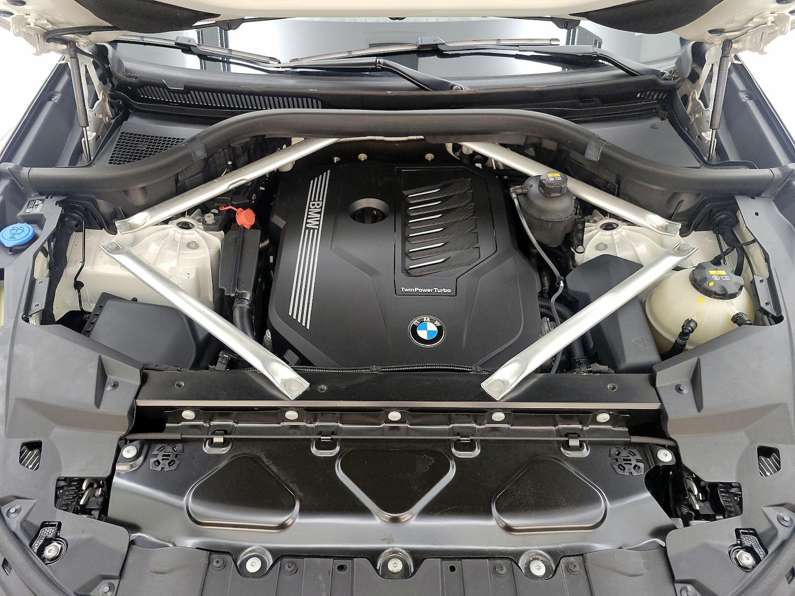 2020 BMW X5 40i - Photo 24