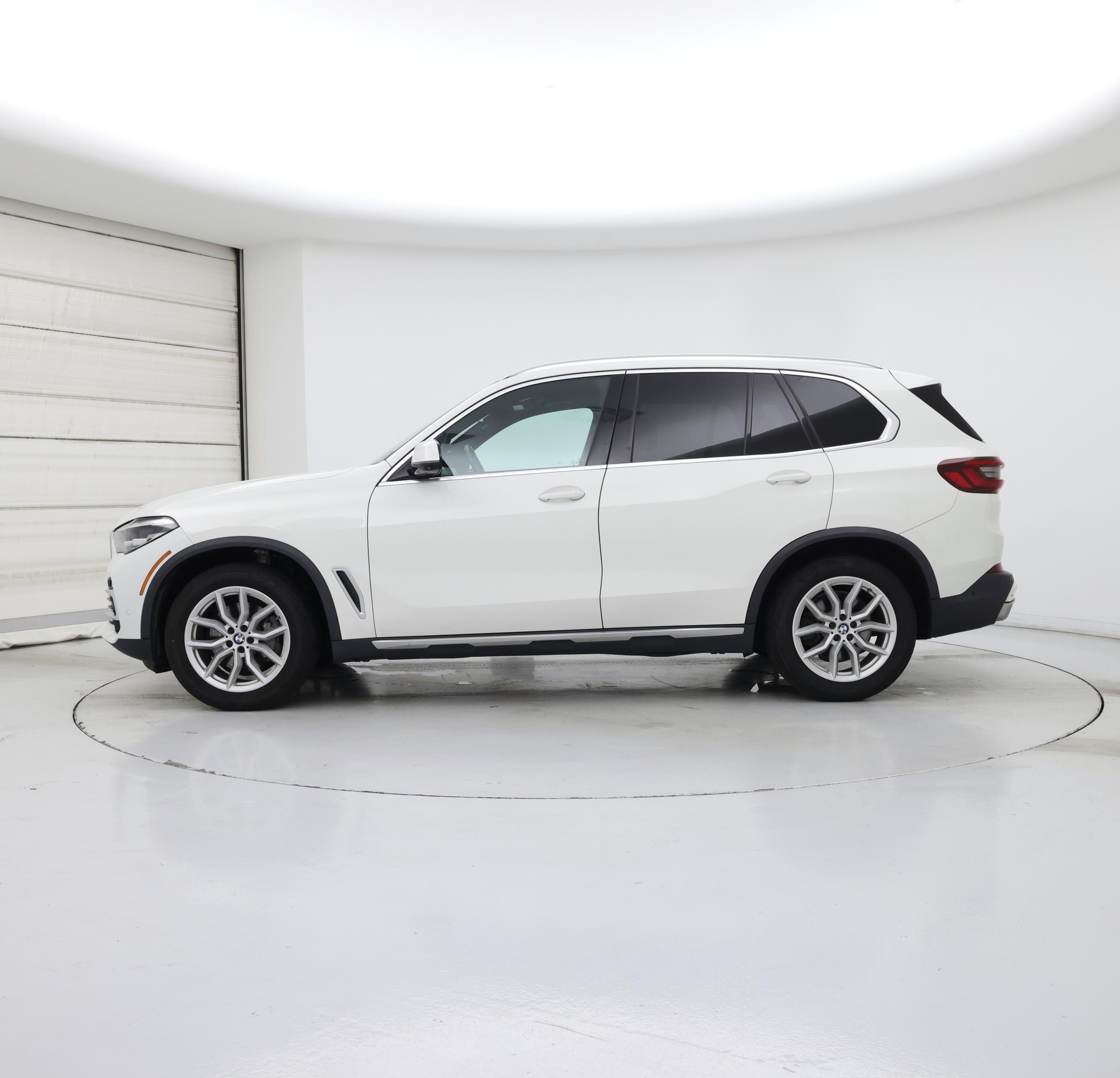 Thumbnail: 2020 BMW X5 - 3
