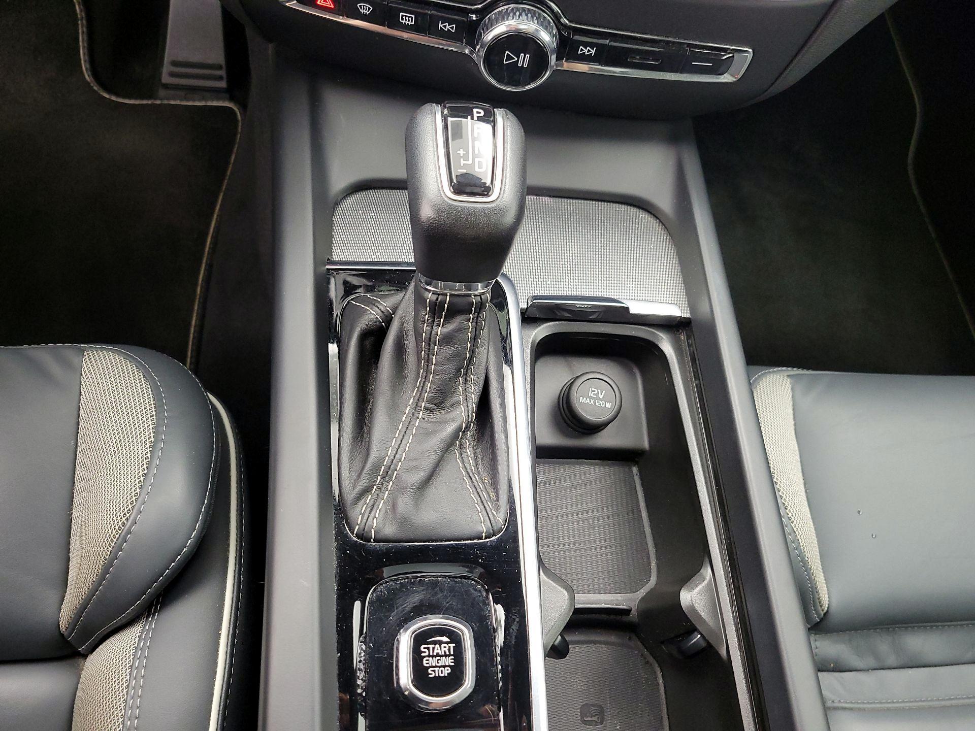 Thumbnail: 2021 Volvo S60 - 18