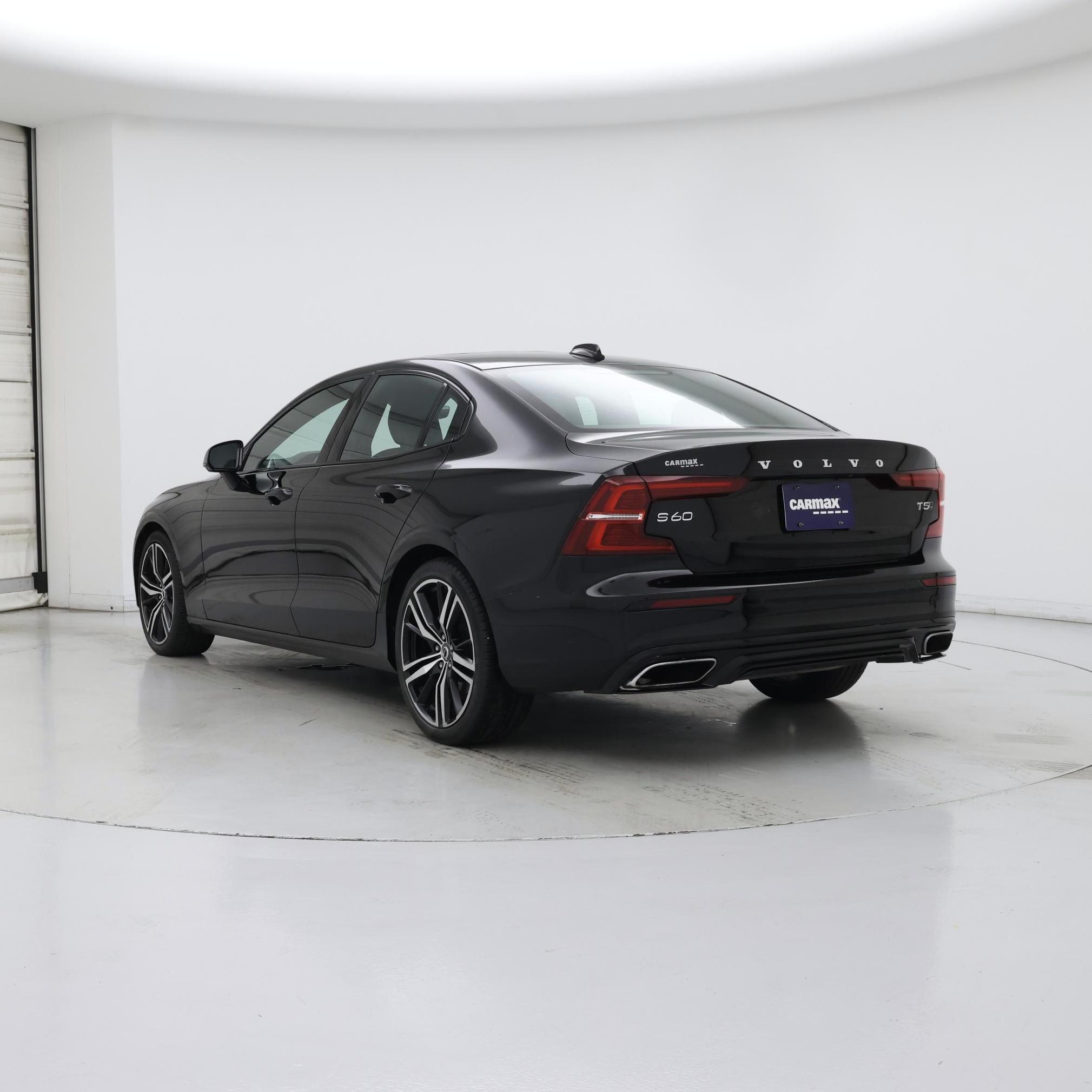 Thumbnail: 2021 Volvo S60 - 2