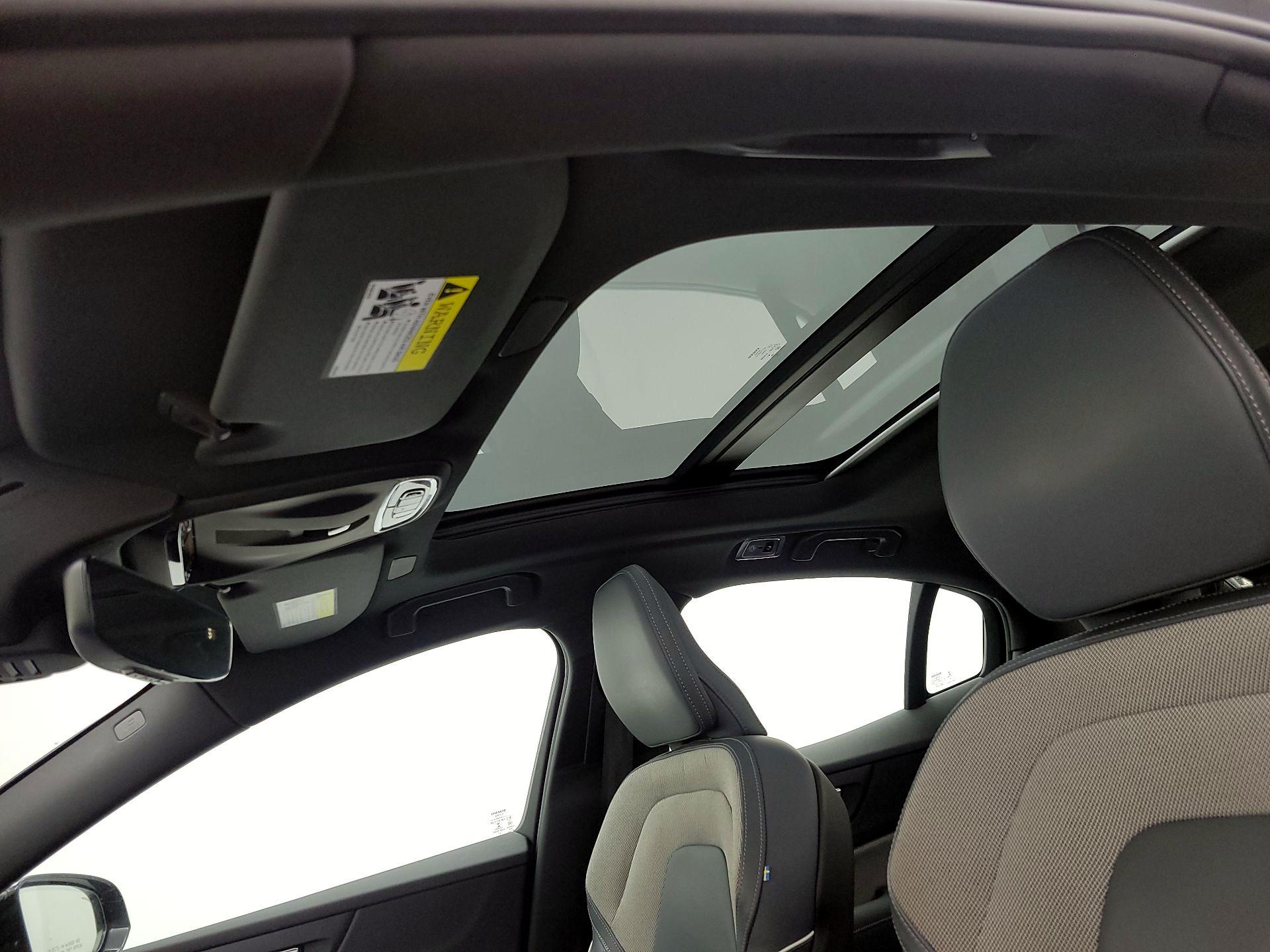 Thumbnail: 2021 Volvo S60 - 20
