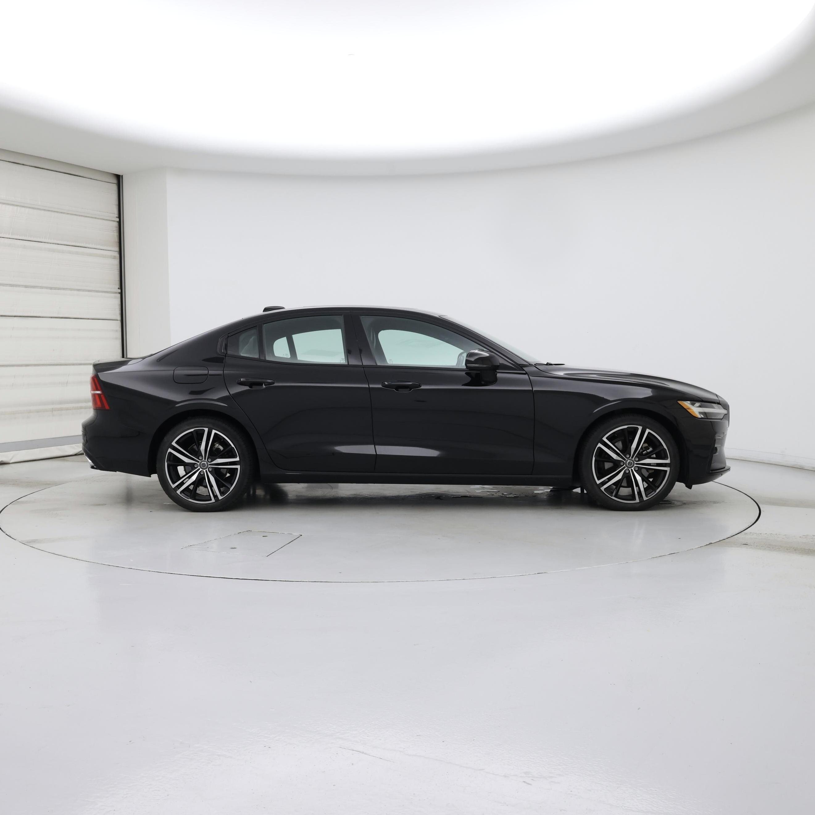 Thumbnail: 2021 Volvo S60 - 7