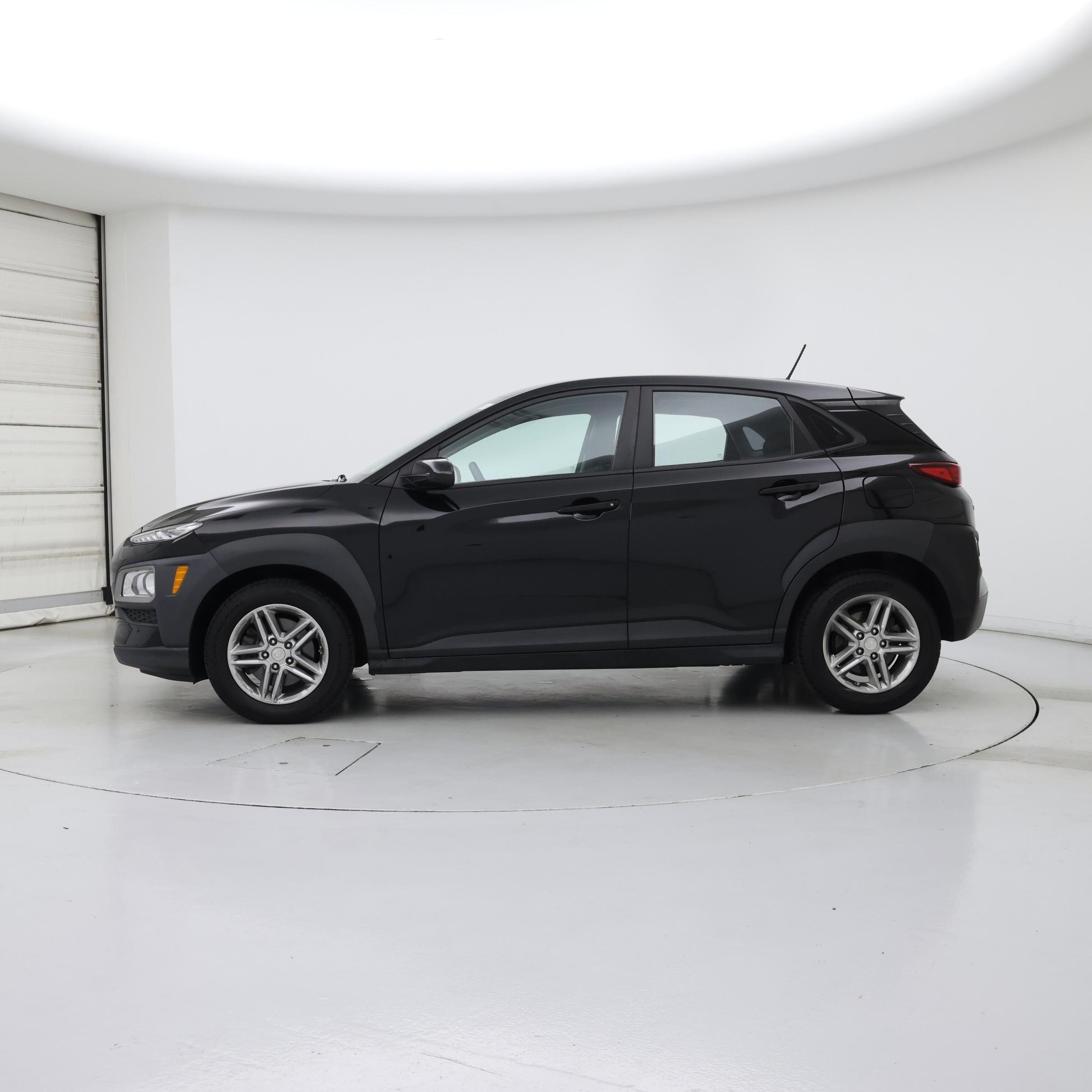 Thumbnail: 2021 Hyundai Kona - 3