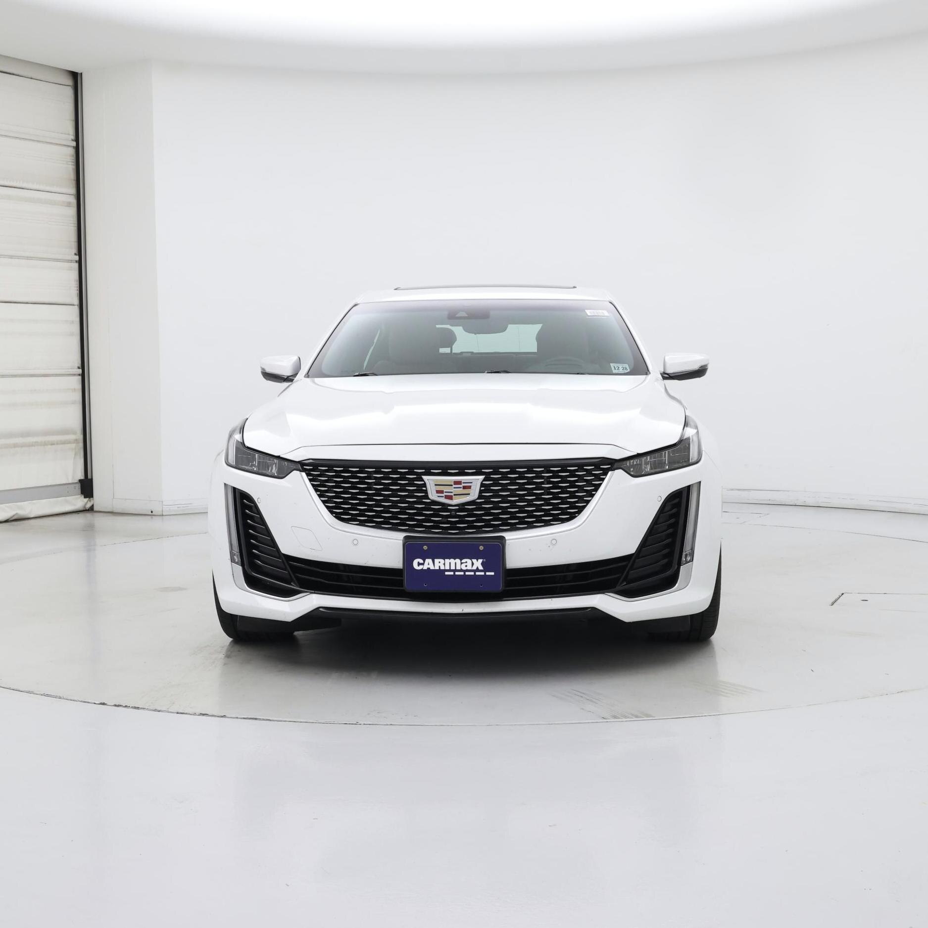 Thumbnail: 2023 Cadillac CT5 - 5
