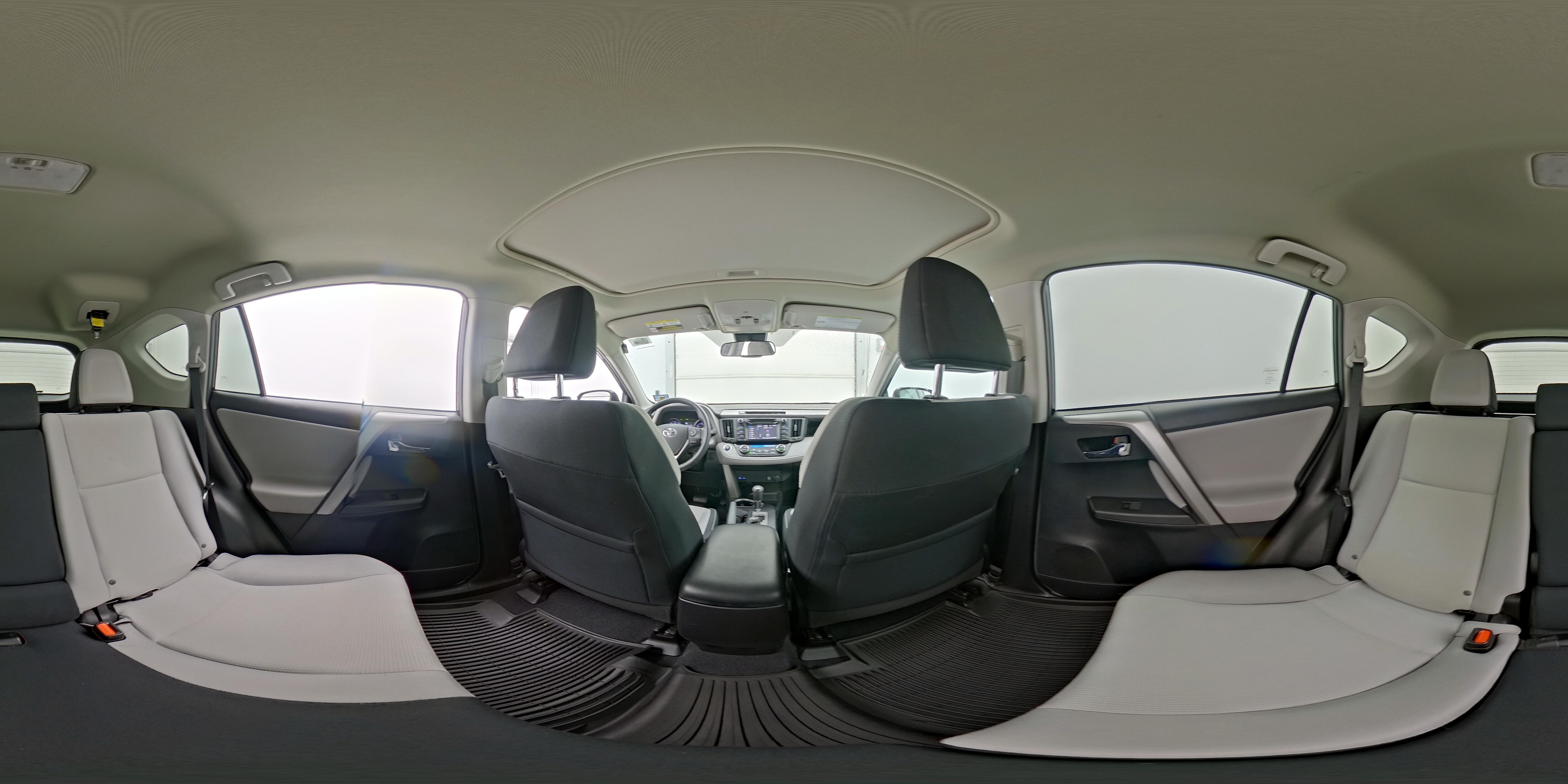 2018 Toyota RAV4 XLE - Photo 26