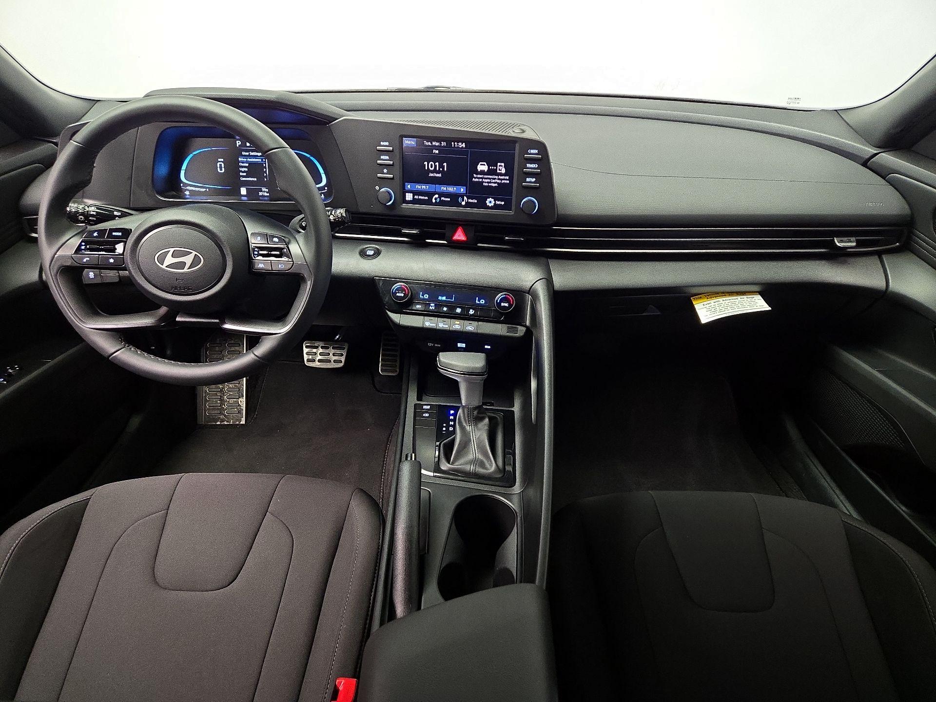 Thumbnail: 2025 Hyundai Elantra - 9