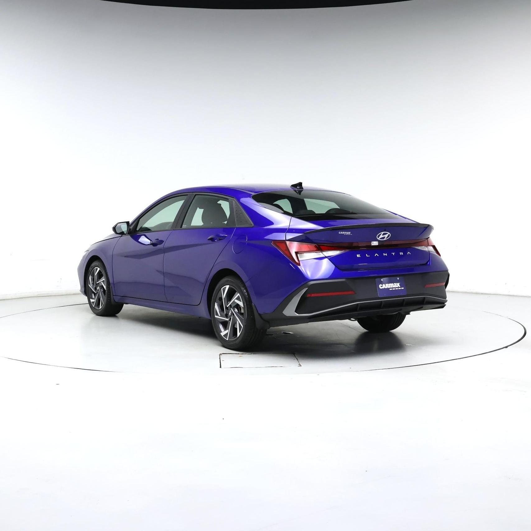 Thumbnail: 2025 Hyundai Elantra - 2