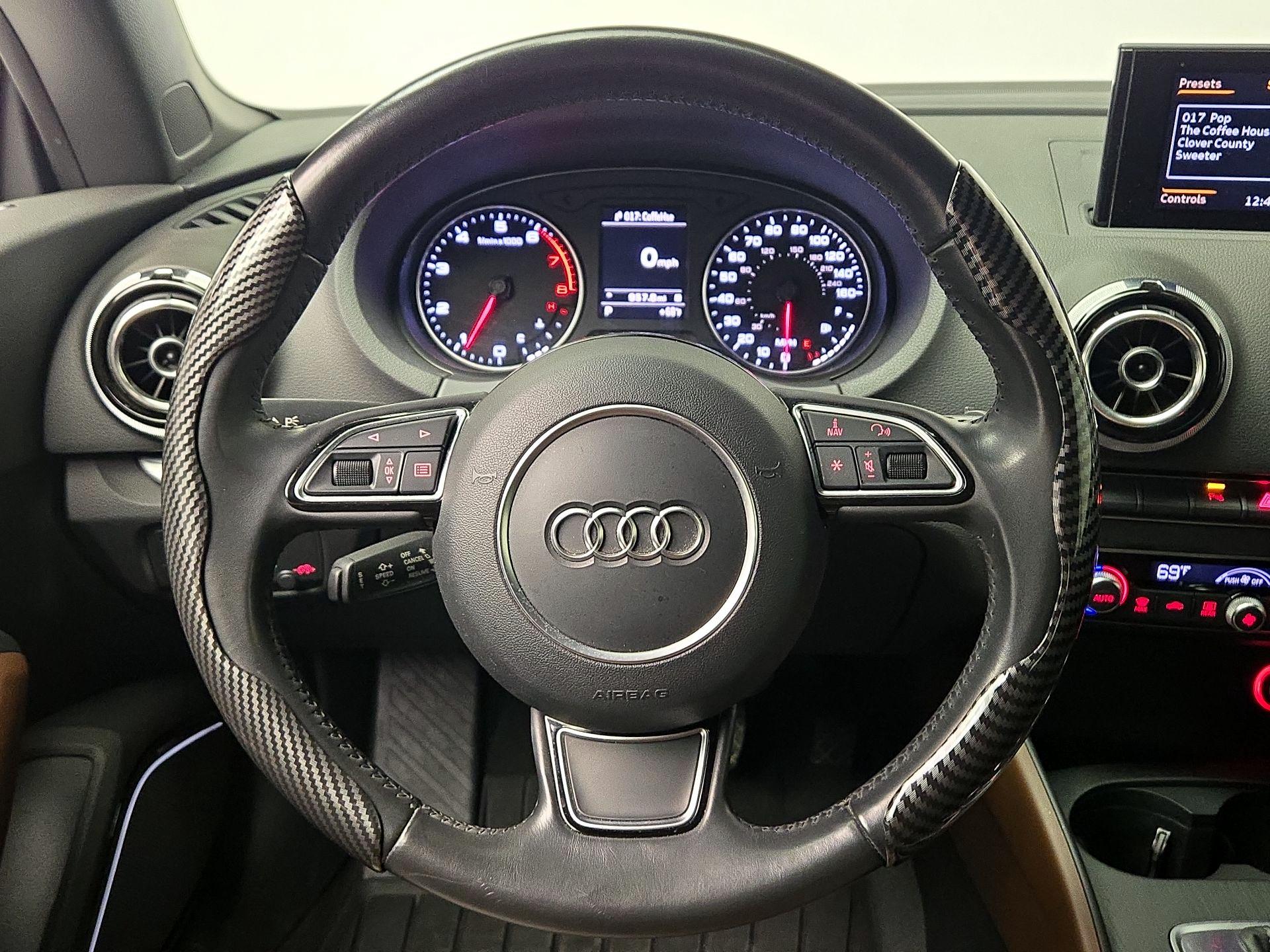 Thumbnail: 2015 Audi A3 - 10