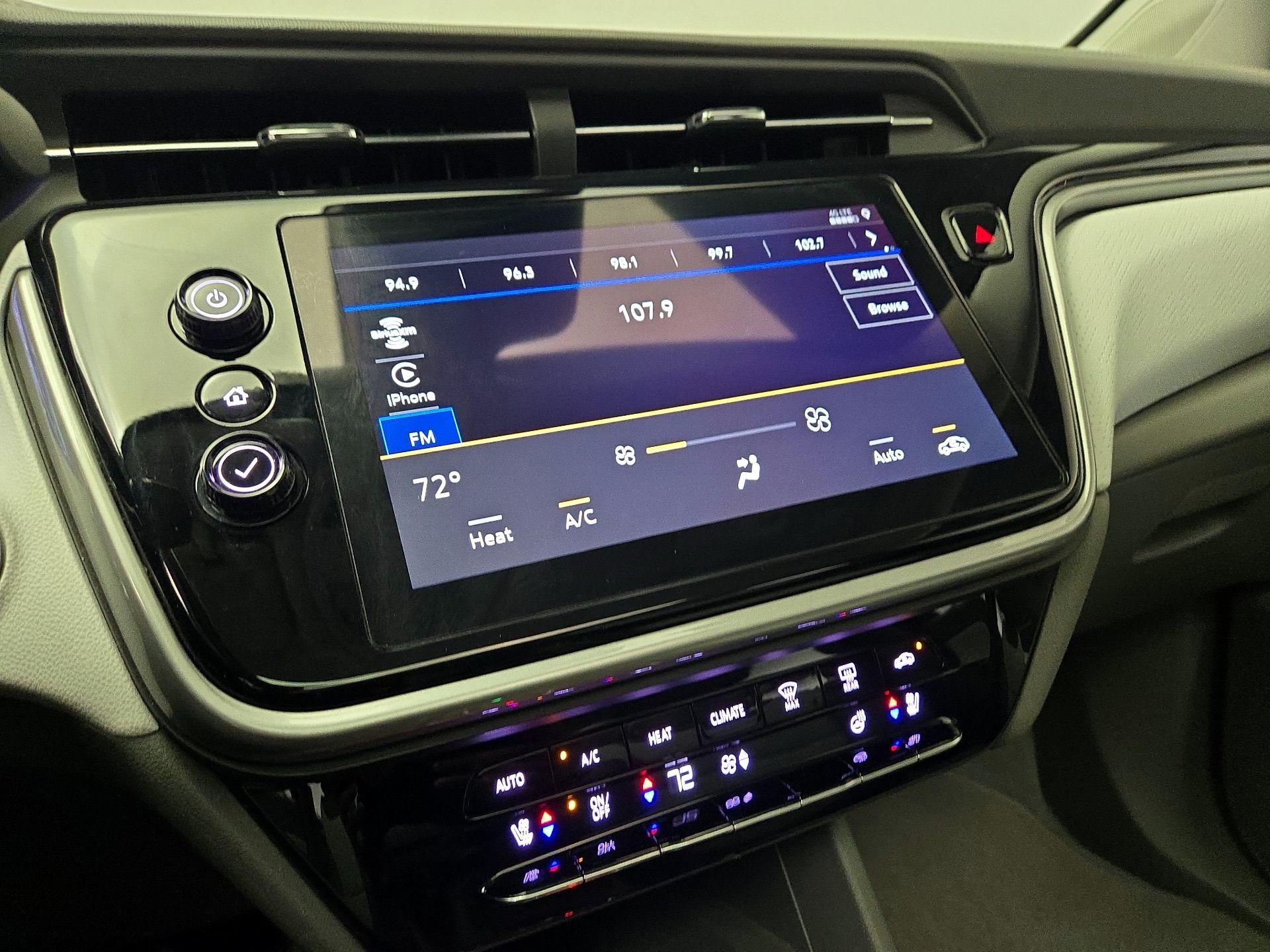 Thumbnail: 2023 Chevrolet Bolt EUV - 17