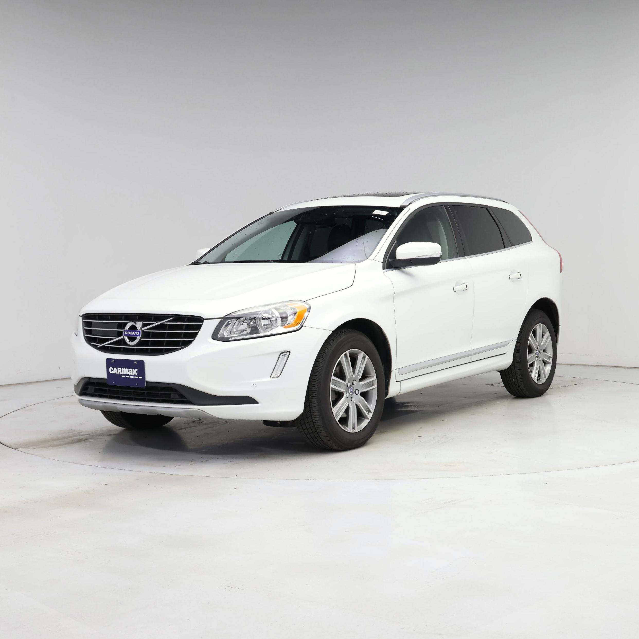 Thumbnail: 2017 Volvo XC60 - 4