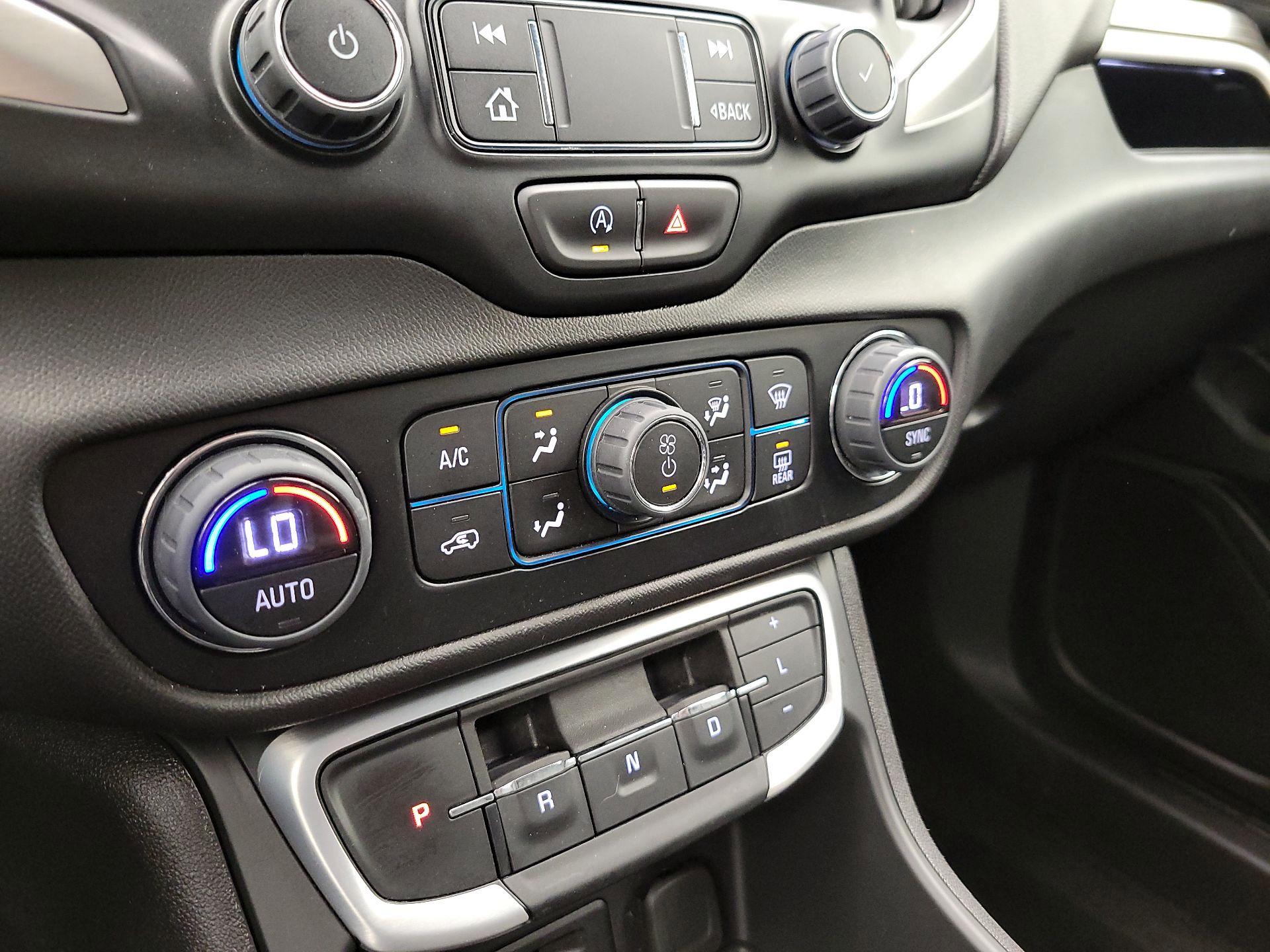 Thumbnail: 2024 GMC Terrain - 16
