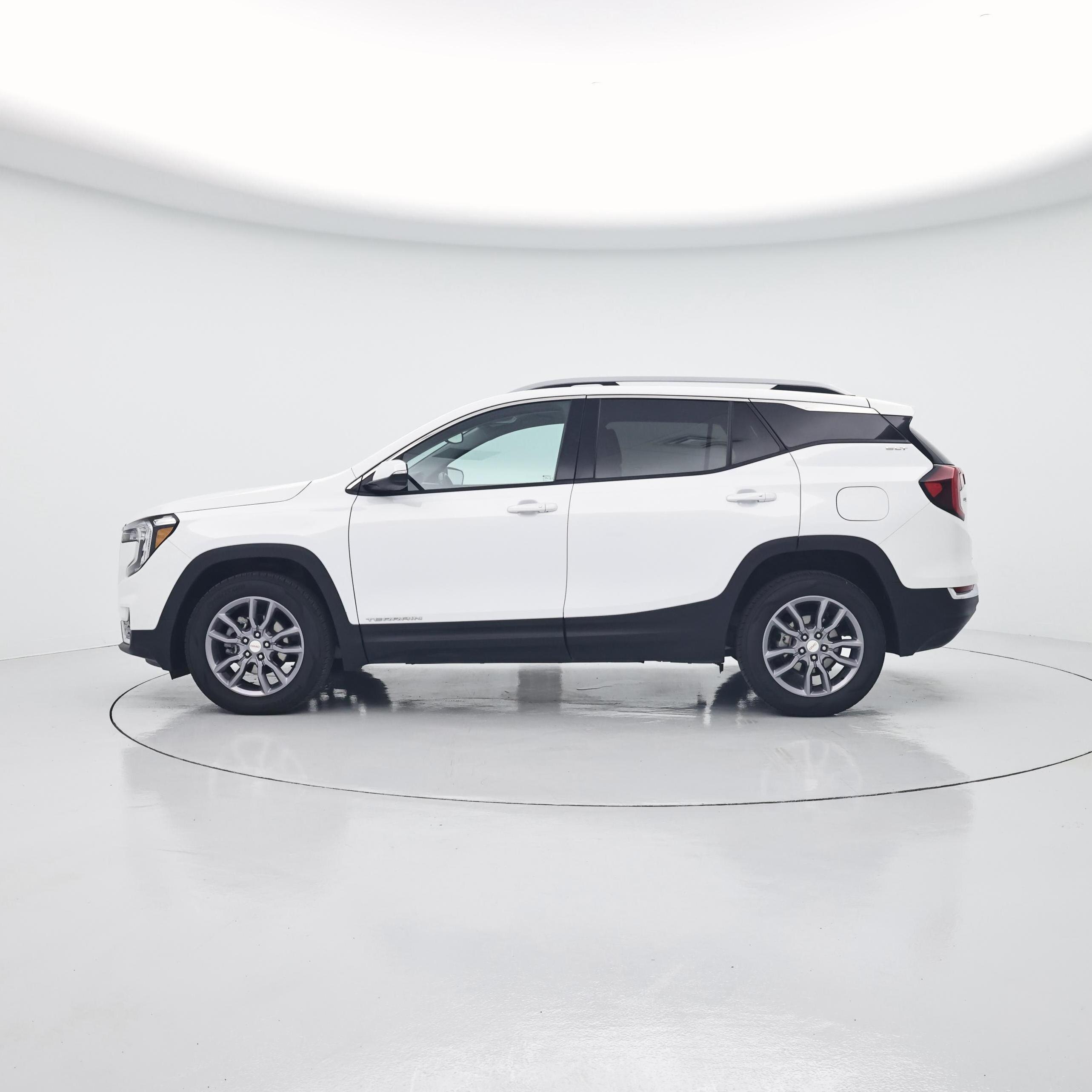 Thumbnail: 2024 GMC Terrain - 3