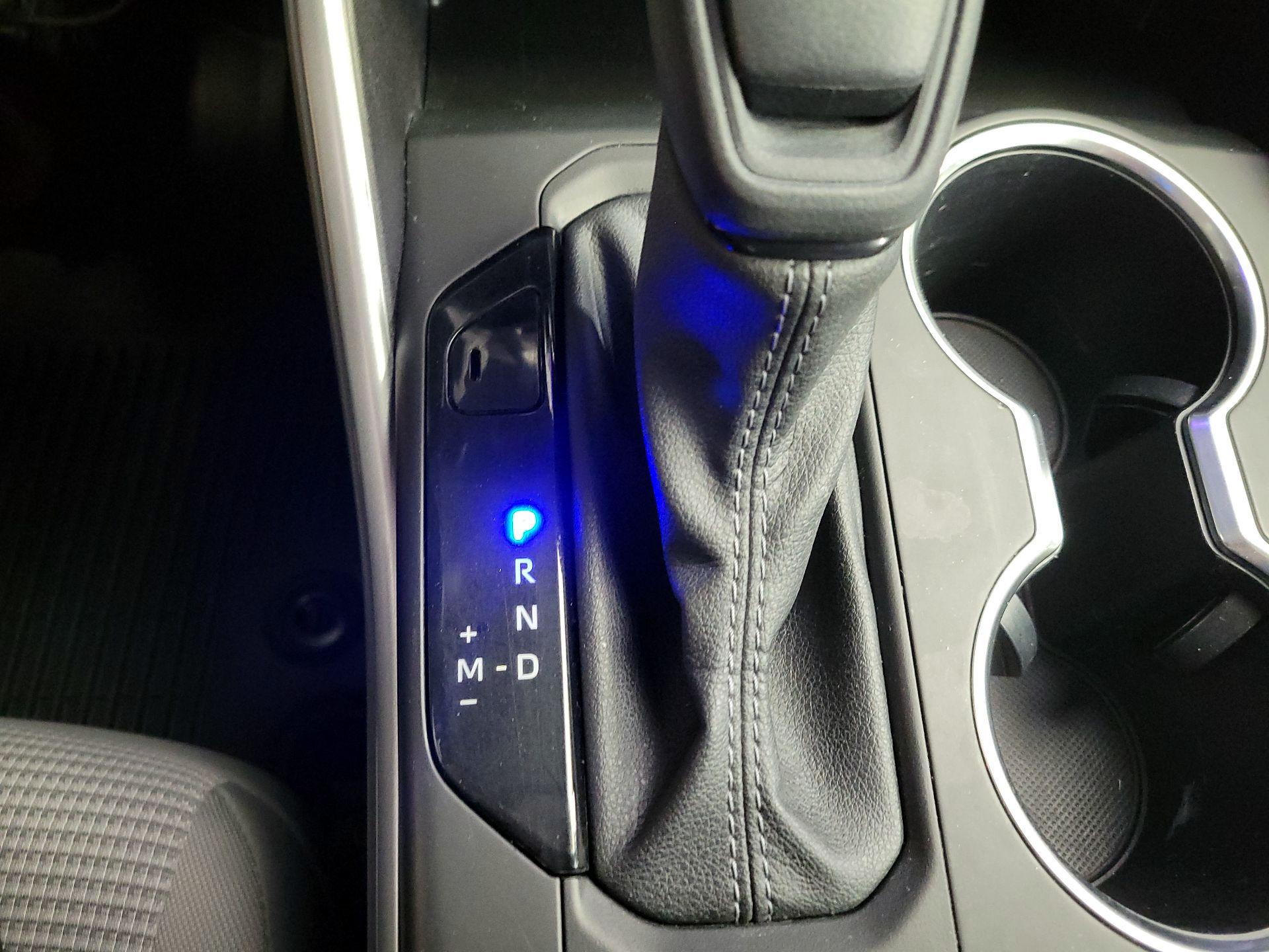 Thumbnail: 2023 Toyota Highlander - 18