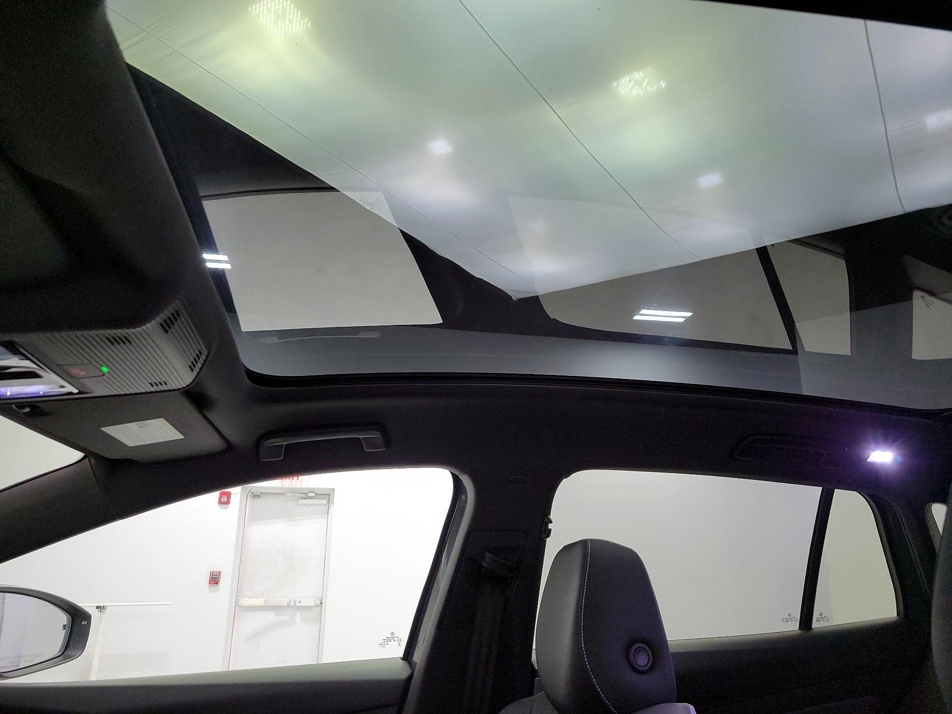 Thumbnail: 2023 Volkswagen ID.4 - 19