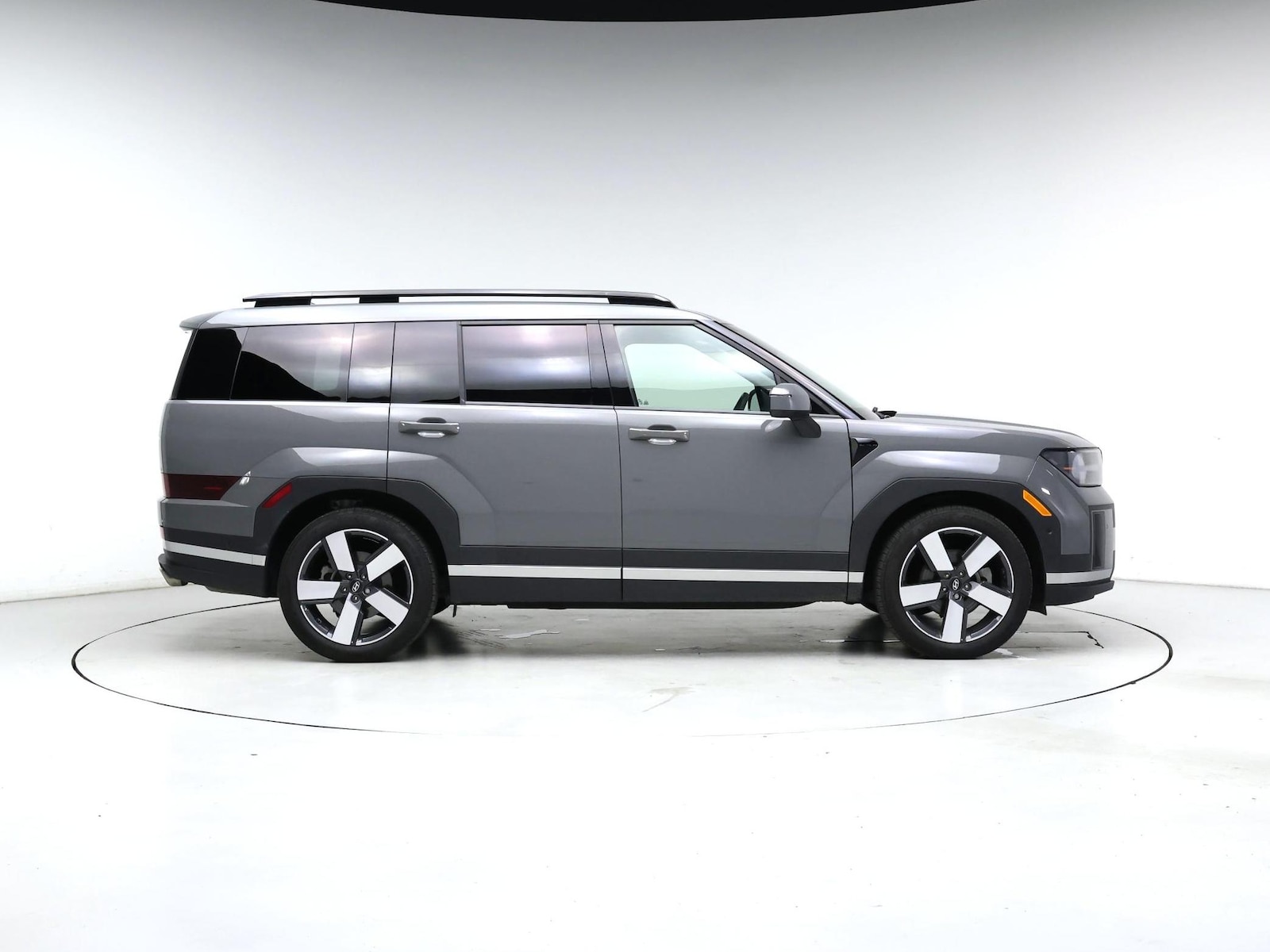 2024 Hyundai Santa Fe Limited - Photo 8