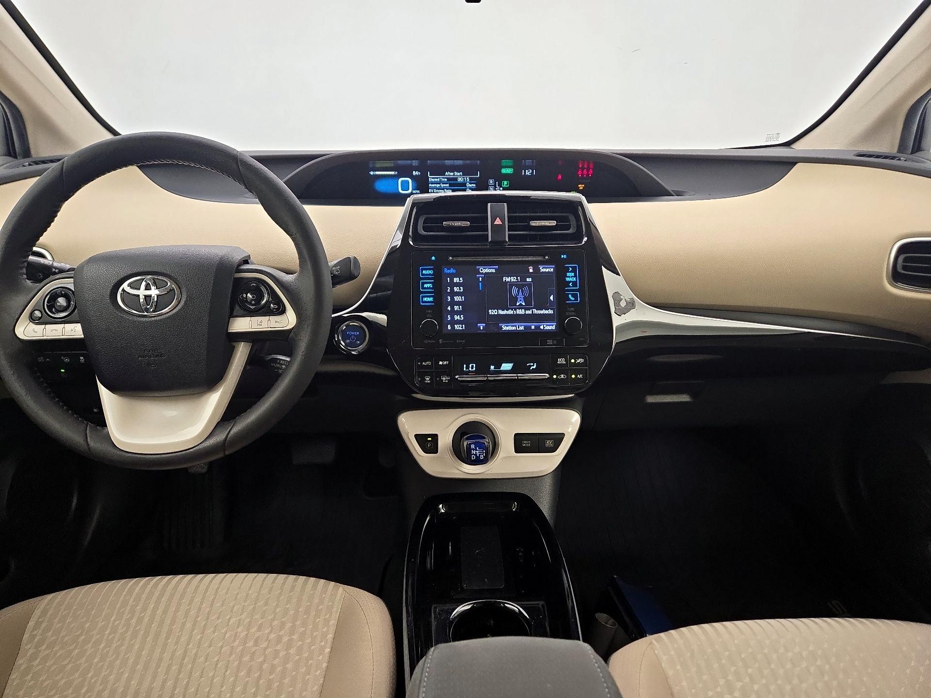 Thumbnail: 2018 Toyota Prius - 9