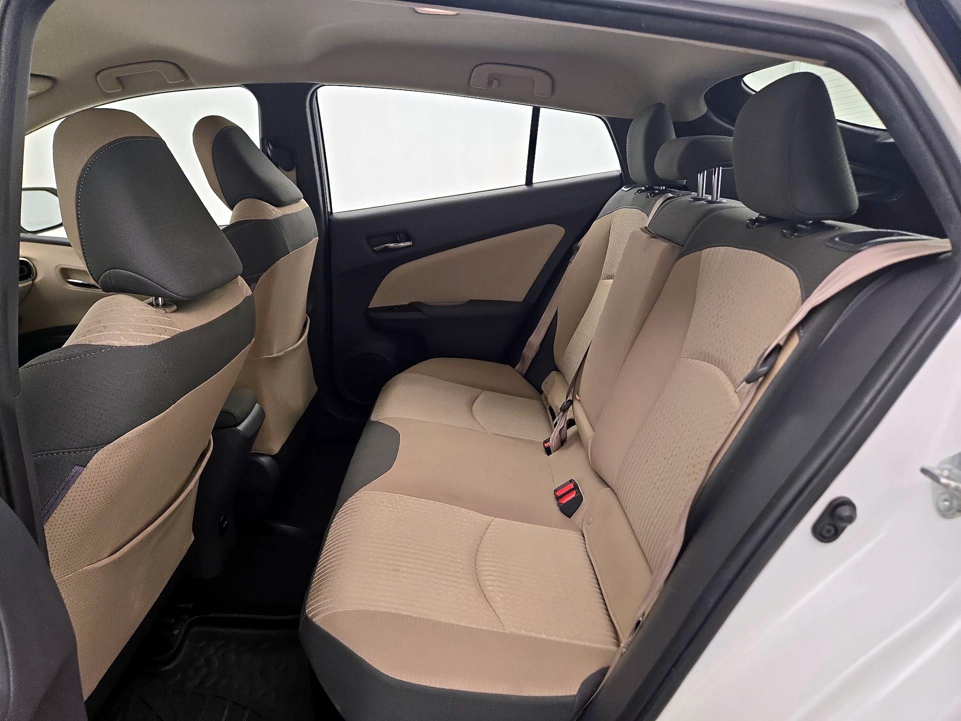 Thumbnail: 2018 Toyota Prius - 19