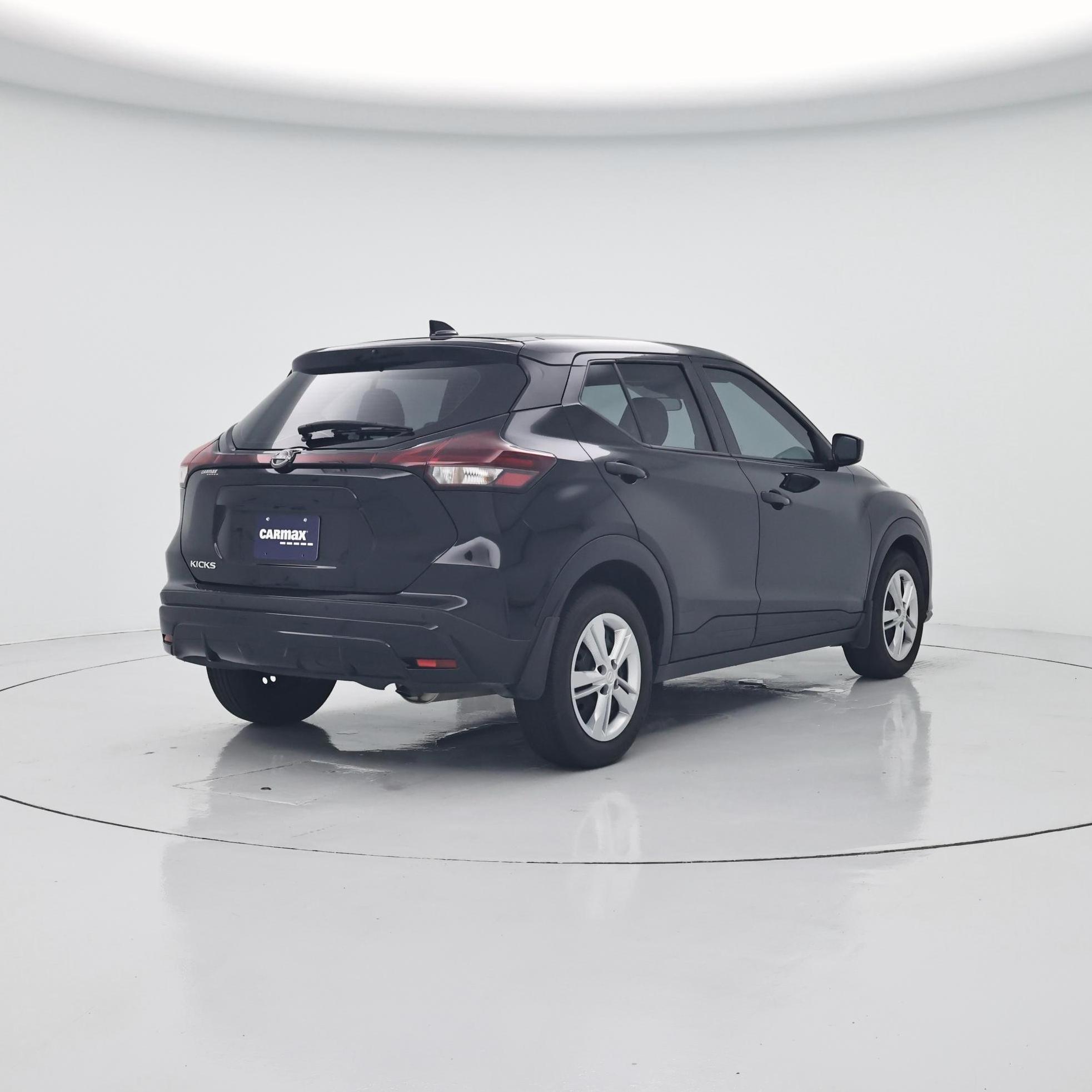 Thumbnail: 2024 Nissan Kicks - 8