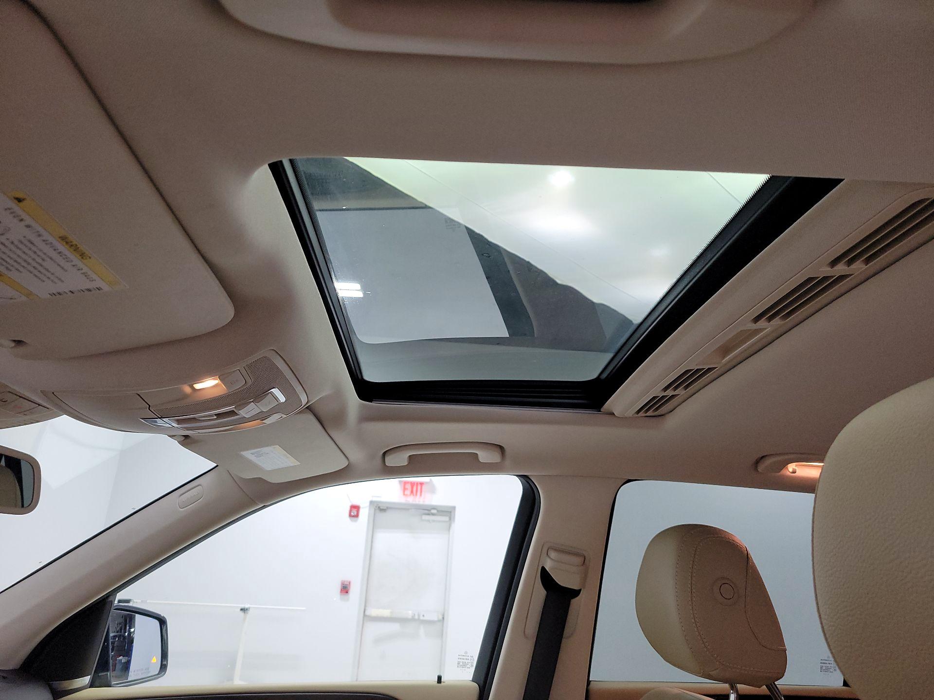 Thumbnail: 2018 Mercedes-Benz GLE - 20