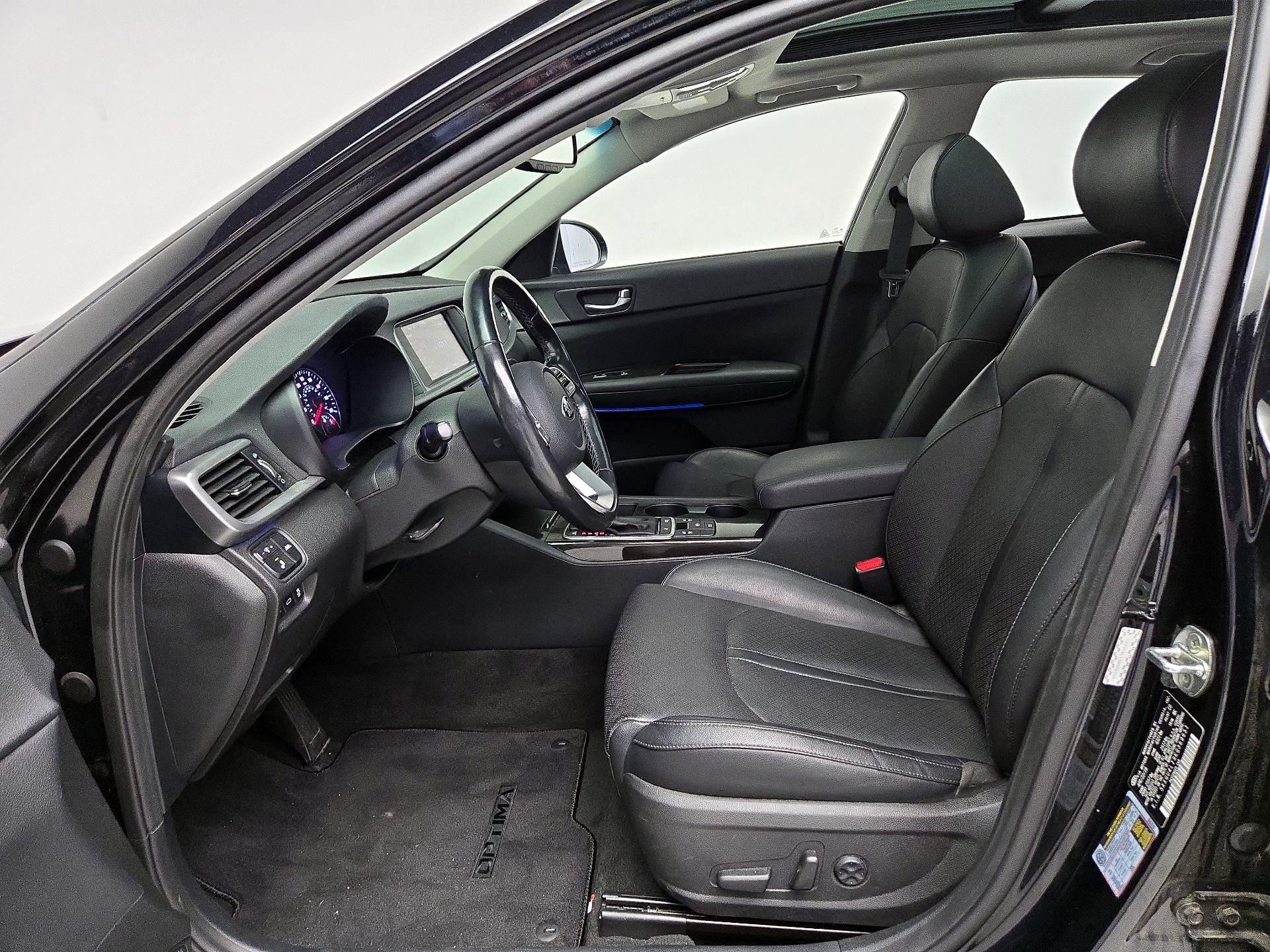 Thumbnail: 2019 Kia Optima - 11